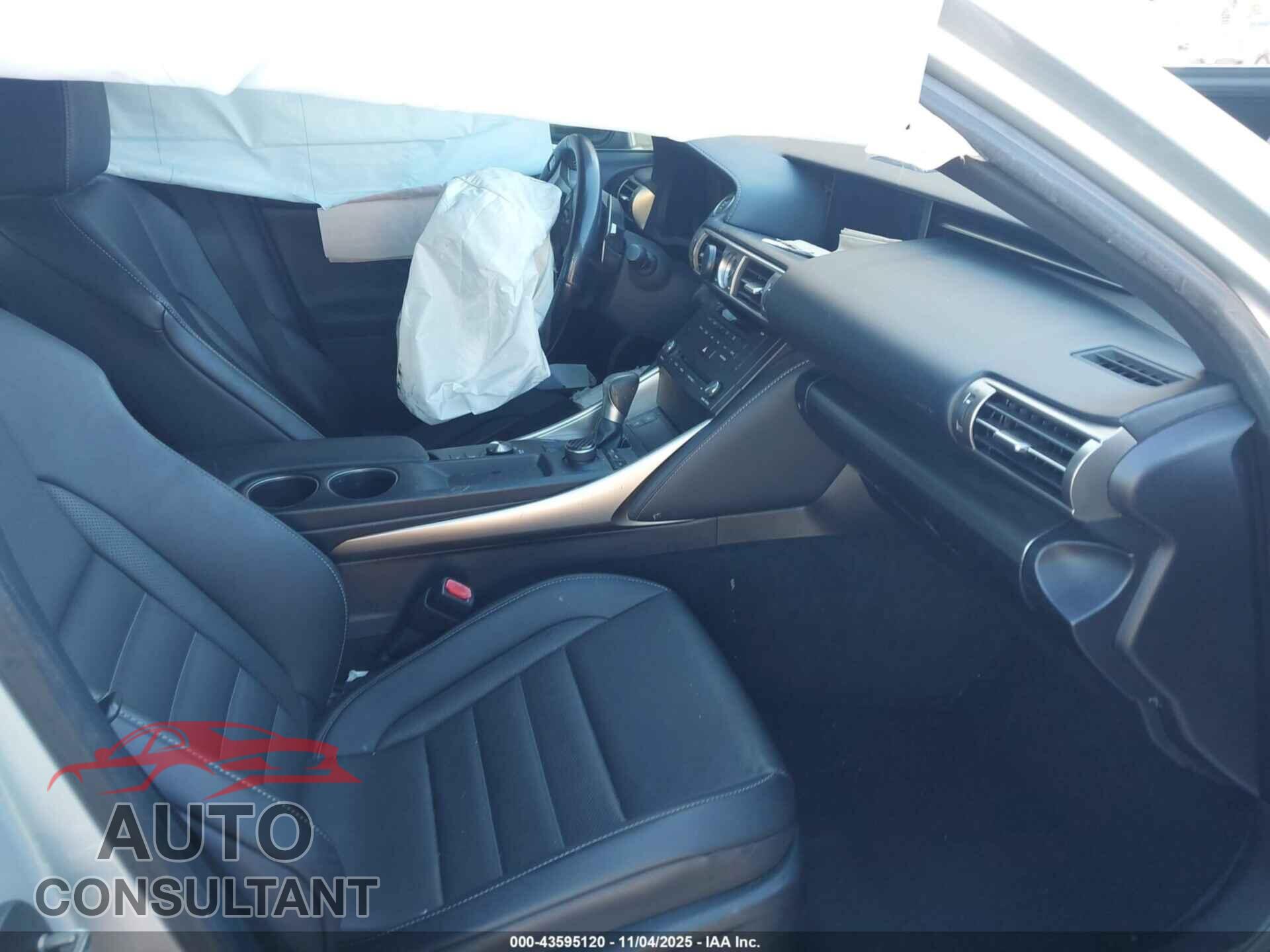 LEXUS IS 2015 - JTHBF1D28F5079744
