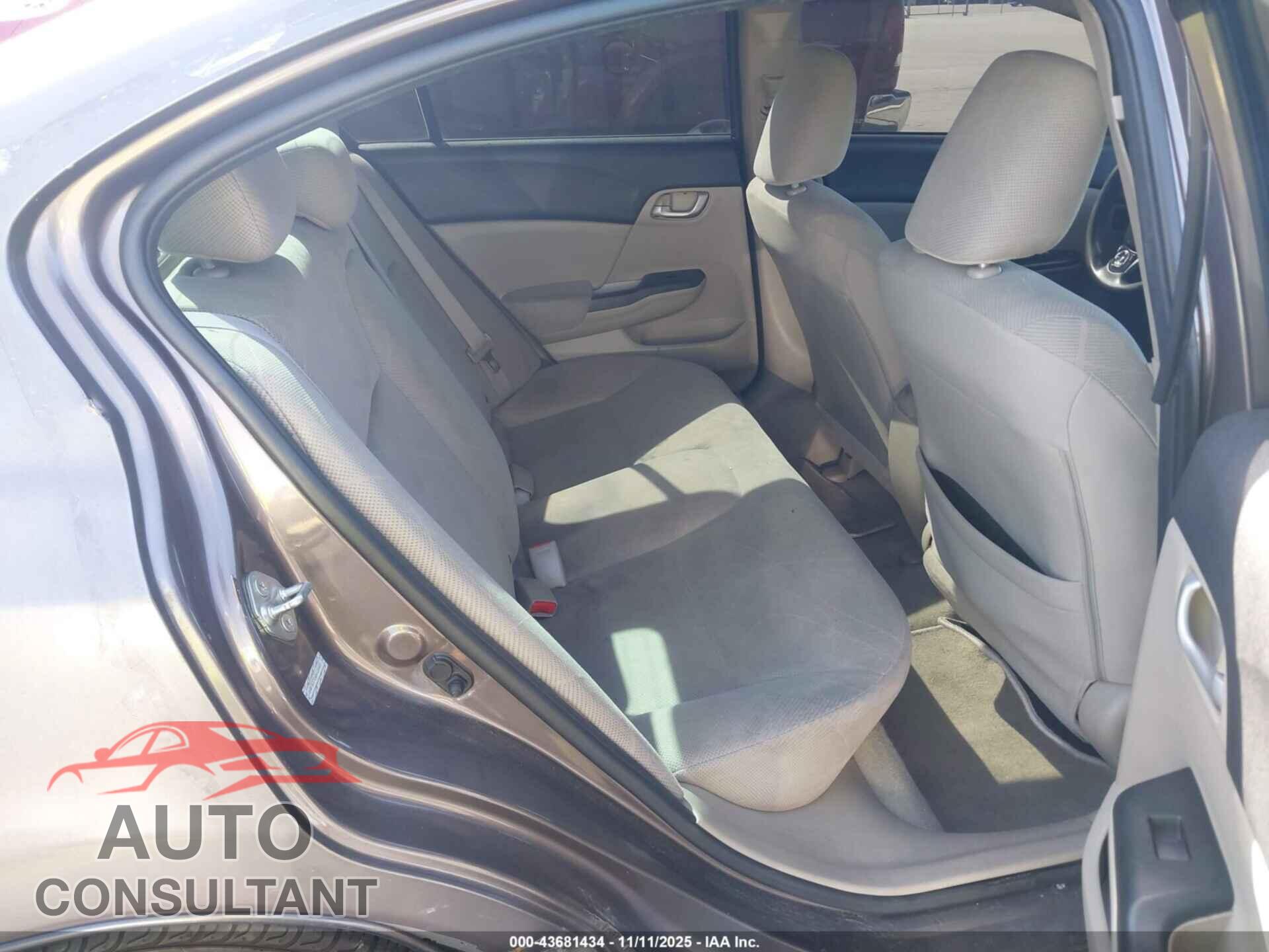 HONDA CIVIC 2012 - 2HGFB2F55CH520487