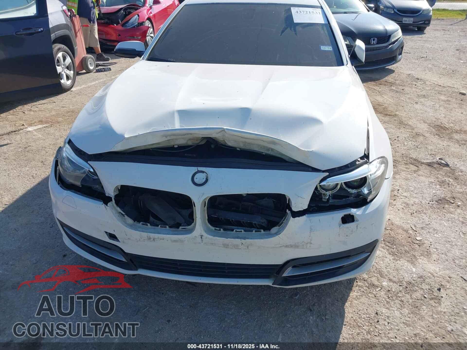BMW 528I 2014 - WBA5A5C58ED506261
