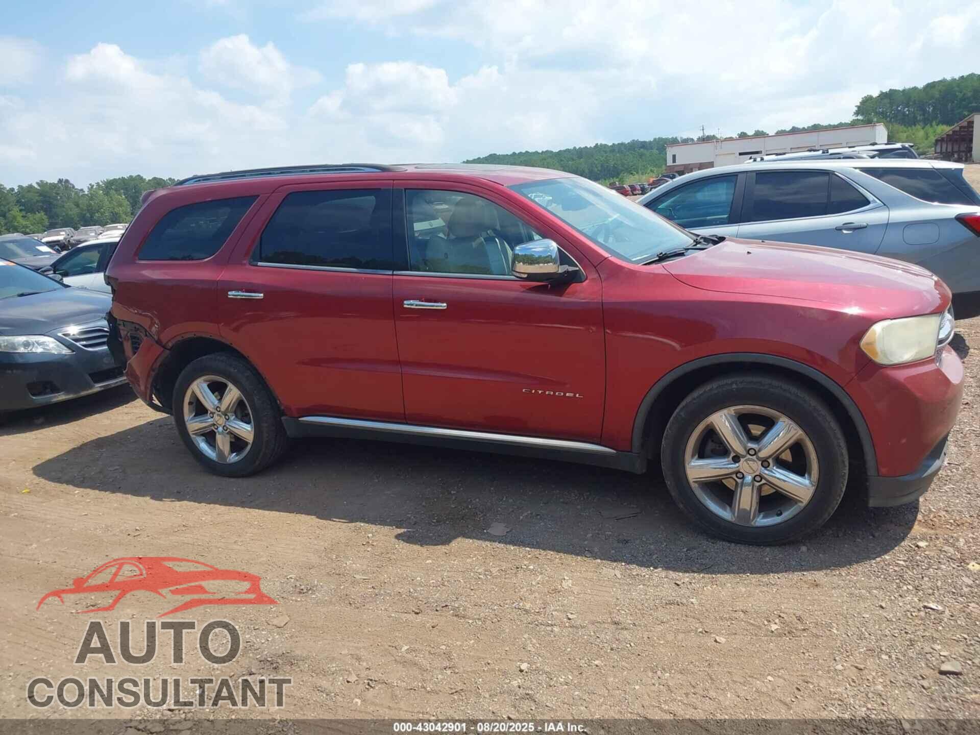 DODGE DURANGO 2013 - 1C4RDHEG3DC687589