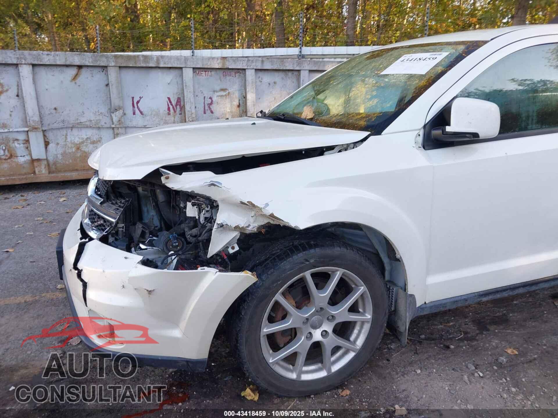 DODGE JOURNEY 2015 - 3C4PDCCG3FT520427