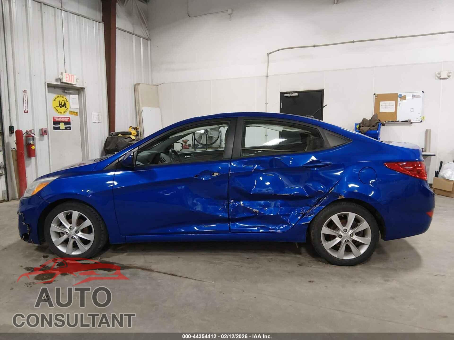 HYUNDAI ACCENT 2014 - KMHCU4AE7EU595637