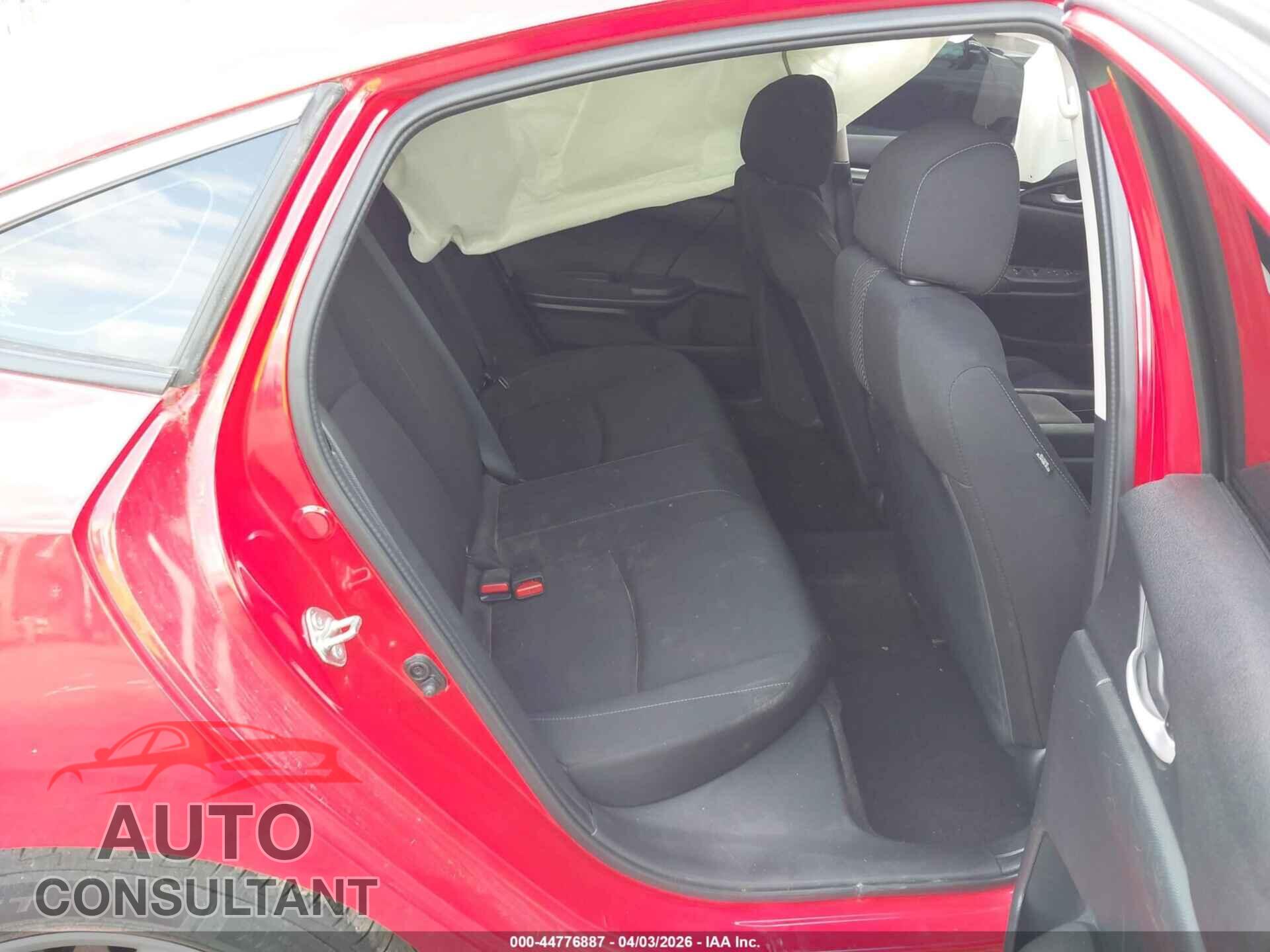 HONDA CIVIC 2017 - 2HGFC2F54HH564615