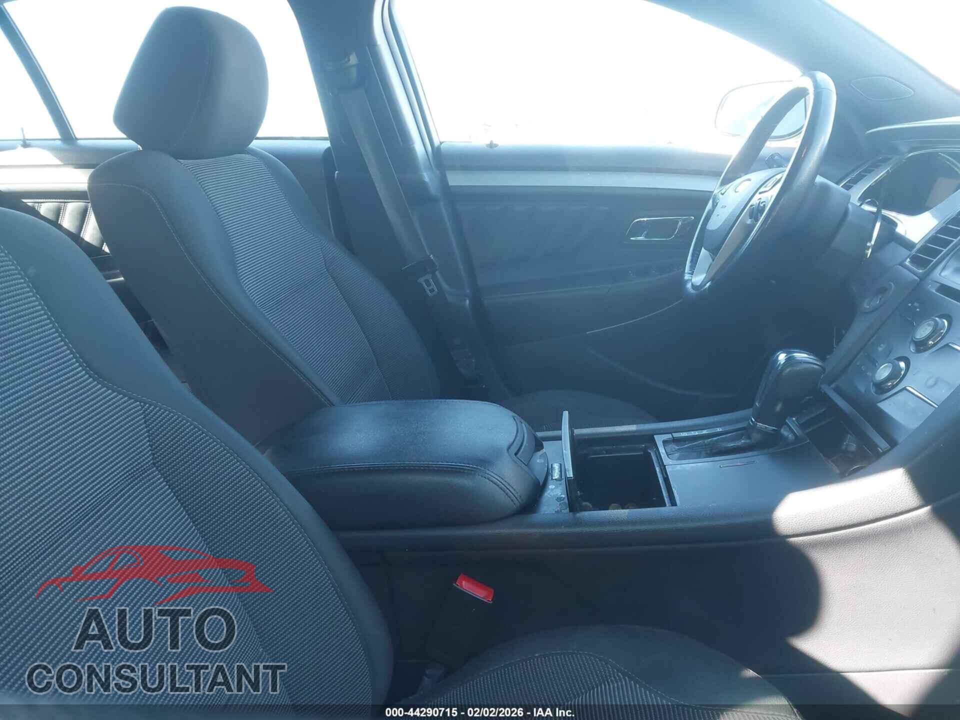 FORD TAURUS 2013 - 1FAHP2E81DG228570
