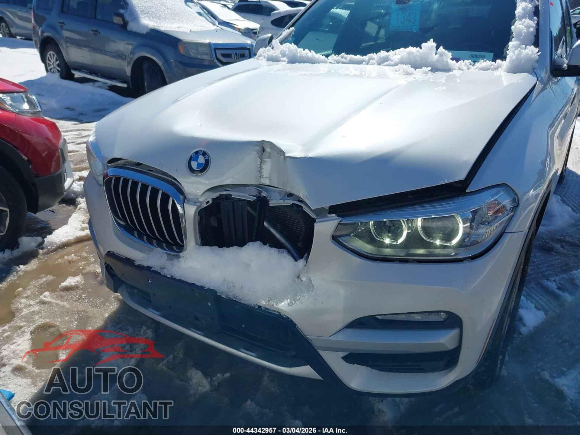 BMW X3 2019 - 5UXTR9C52KLE14902