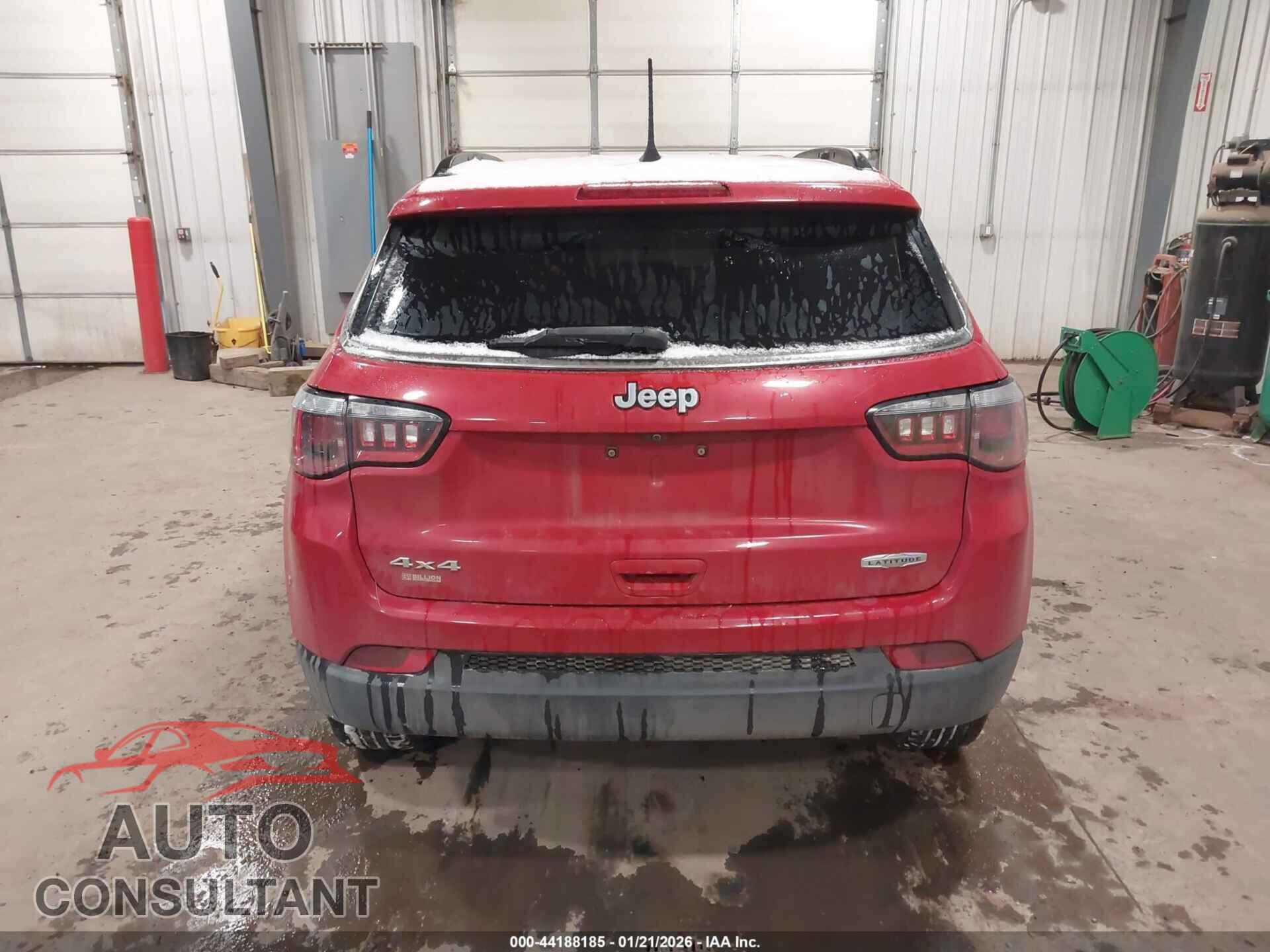 JEEP COMPASS 2018 - 3C4NJDBB6JT175379