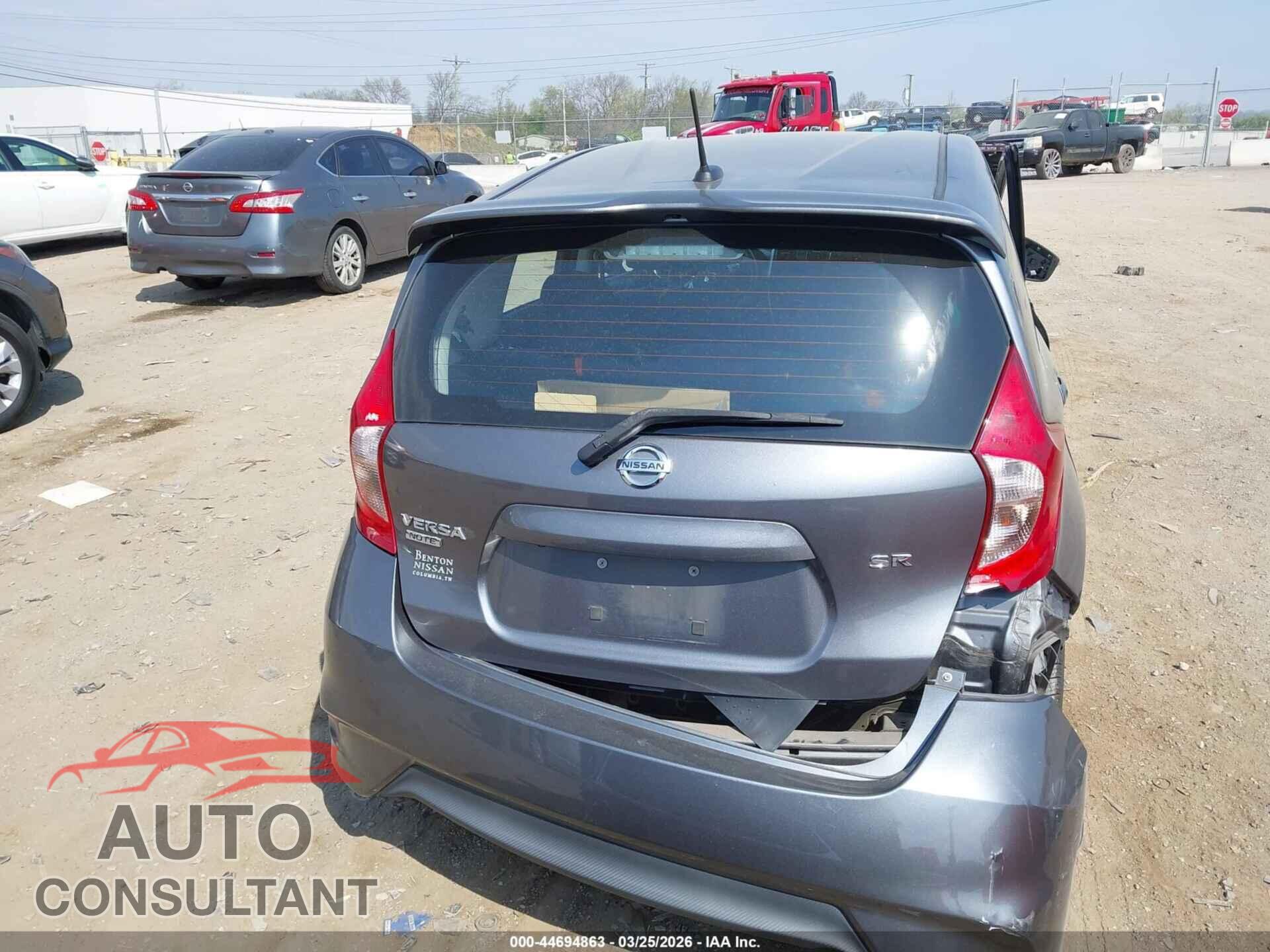 NISSAN VERSA NOTE 2017 - 3N1CE2CP7HL368406
