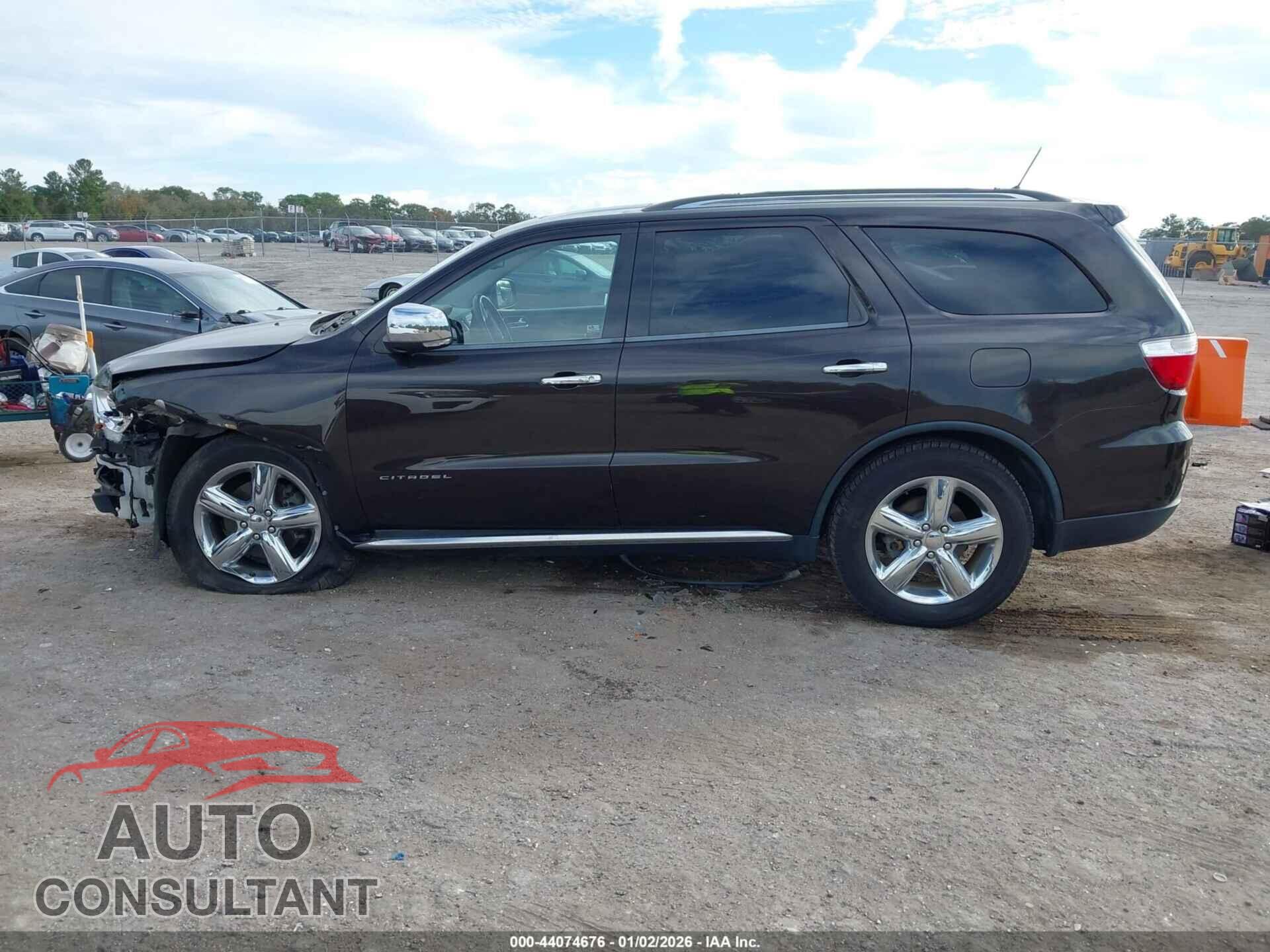 DODGE DURANGO 2012 - 1C4SDJET5CC308838
