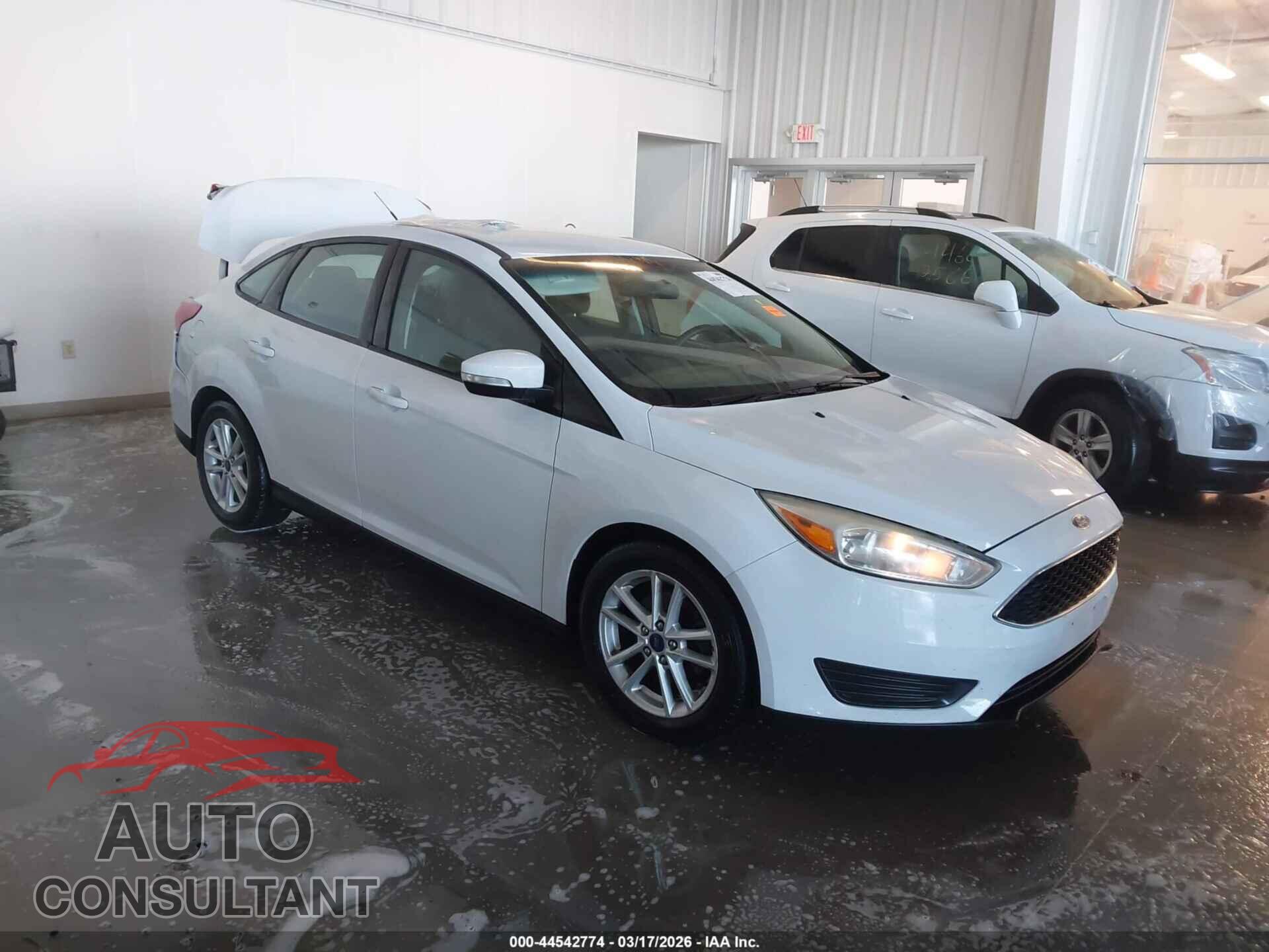 FORD FOCUS 2016 - 1FADP3F26GL330683