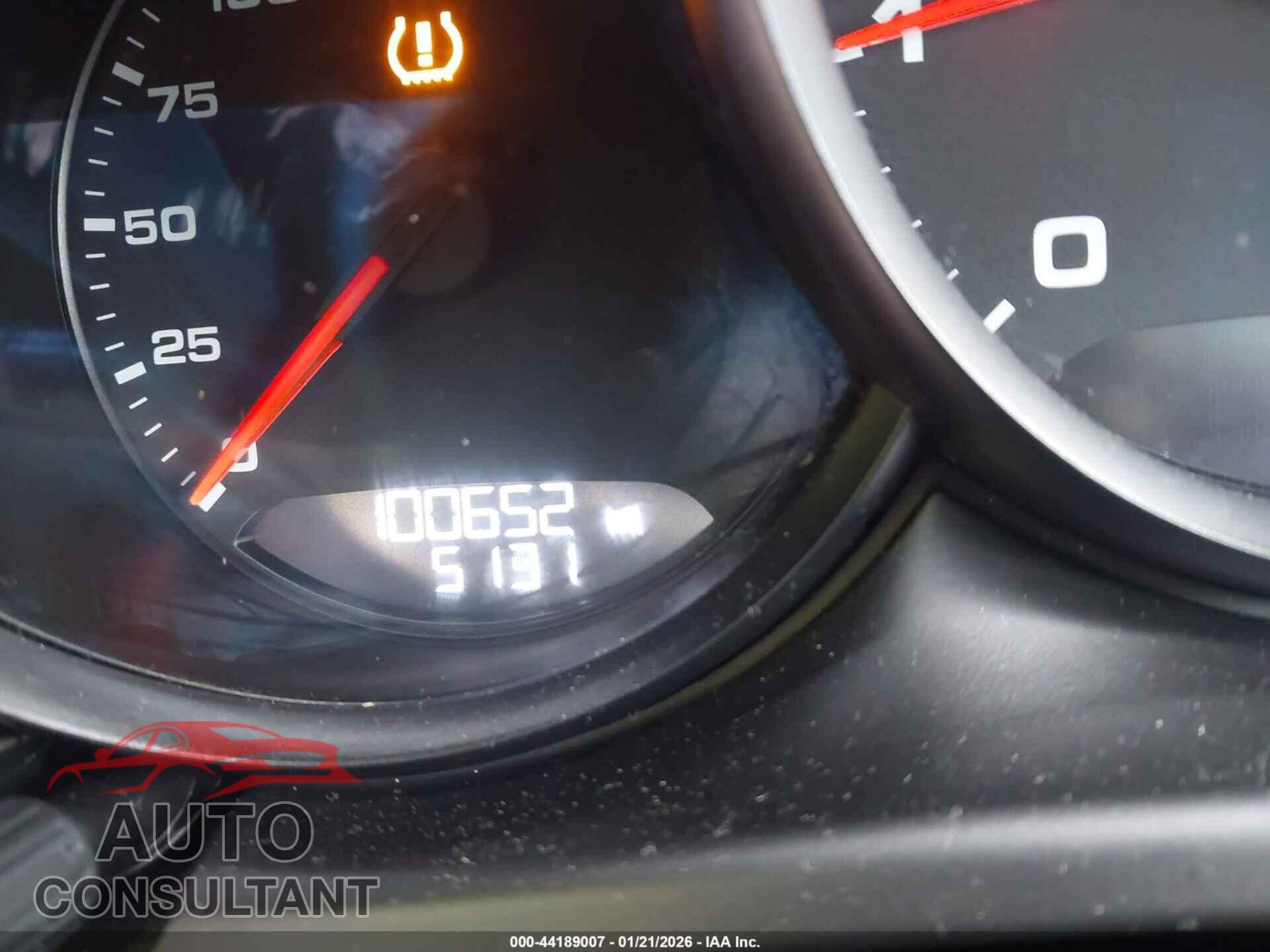 PORSCHE MACAN 2017 - WP1AA2A50HLB09056