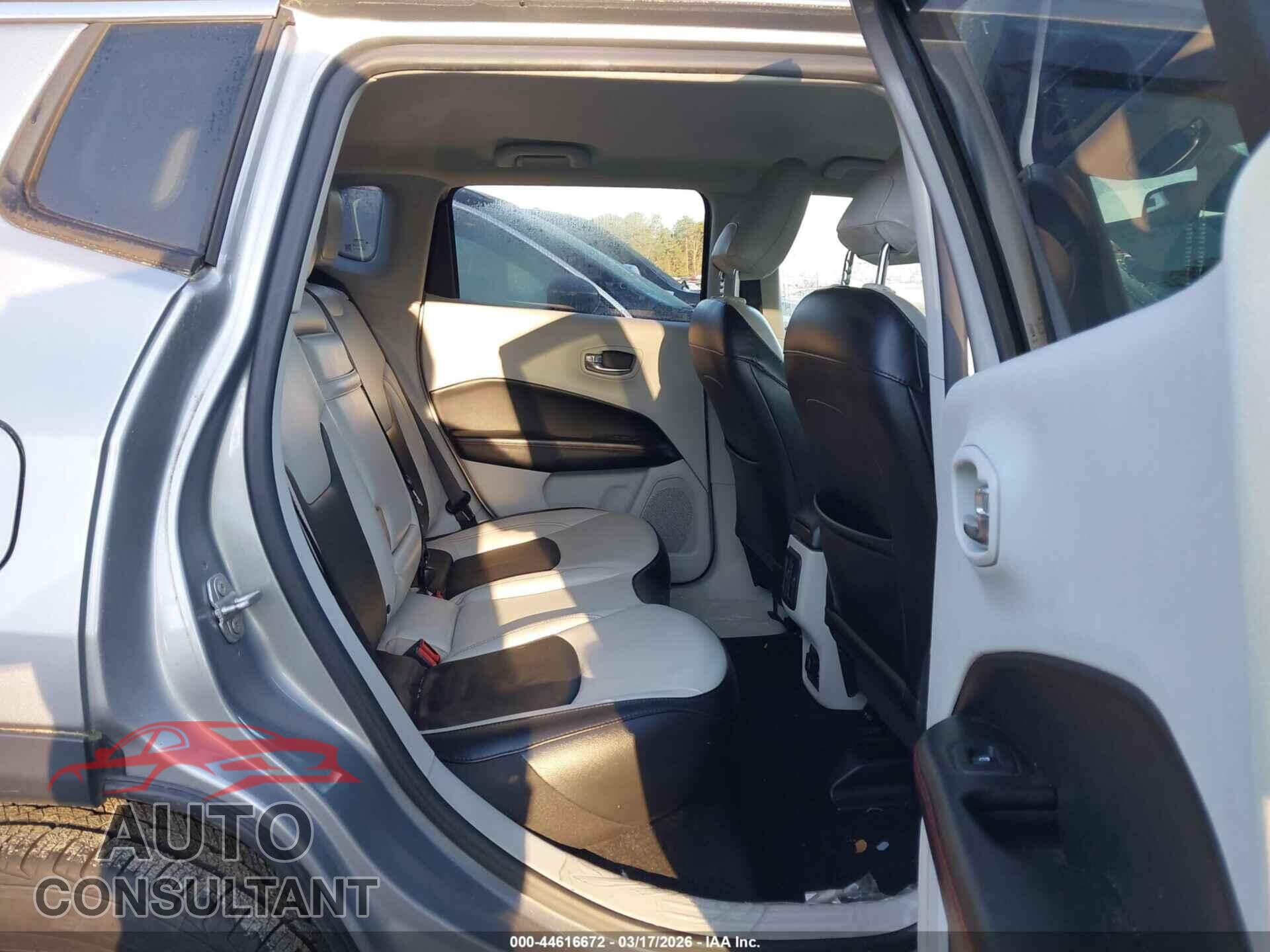 JEEP COMPASS 2020 - 3C4NJCCB3LT123302