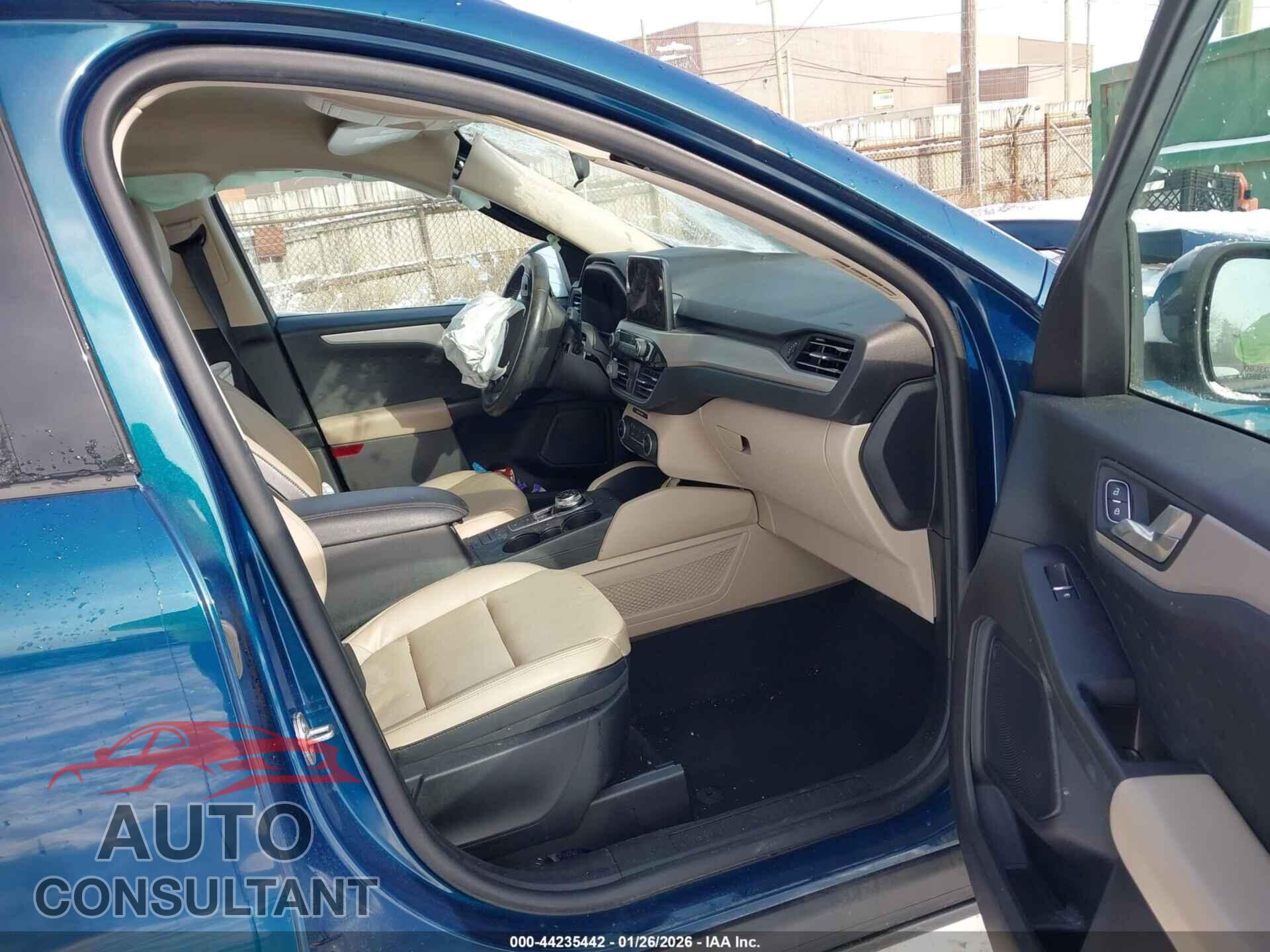 FORD ESCAPE 2020 - 1FMCU9H92LUA40145