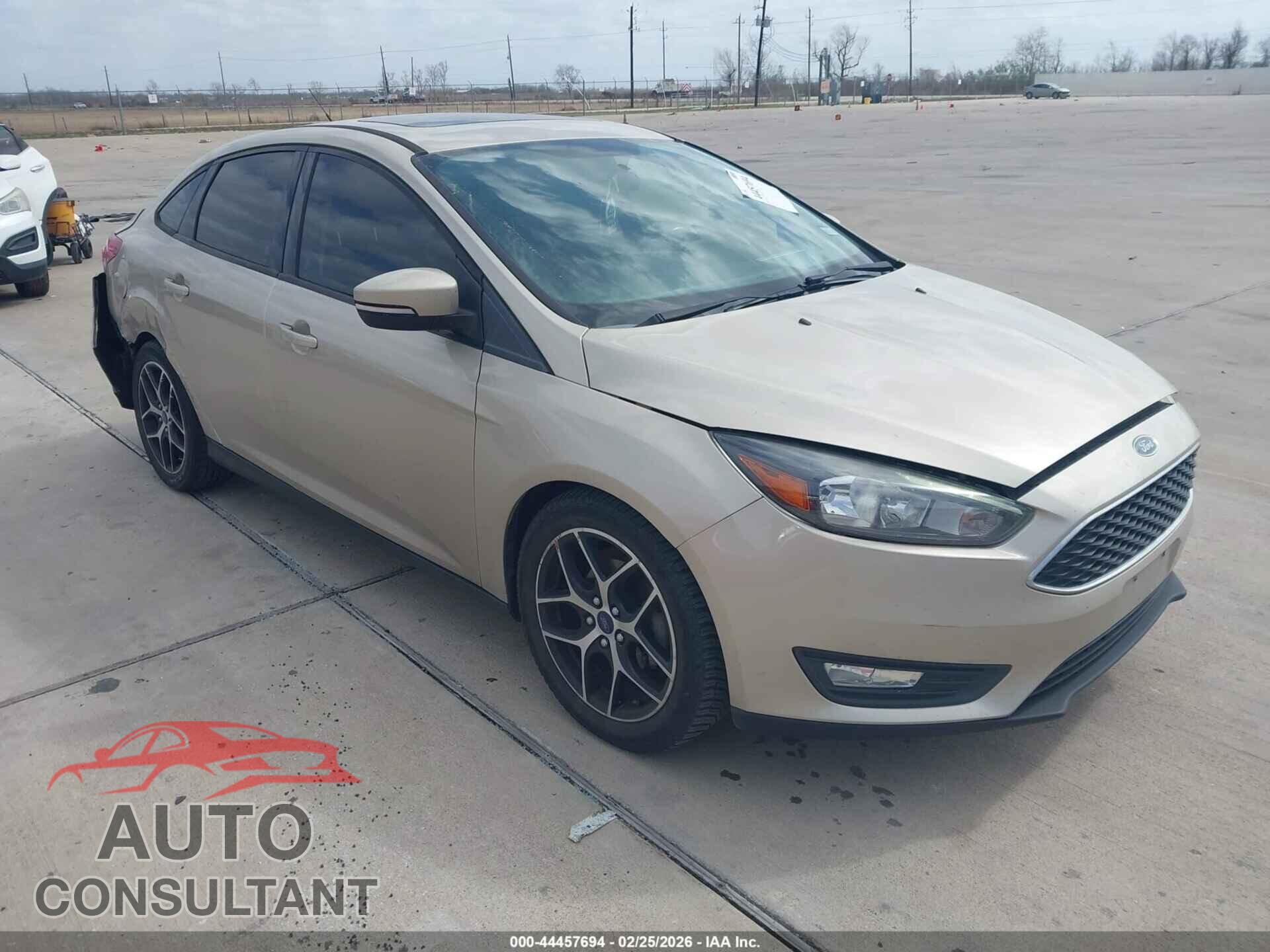 FORD FOCUS 2018 - 1FADP3H20JL210656