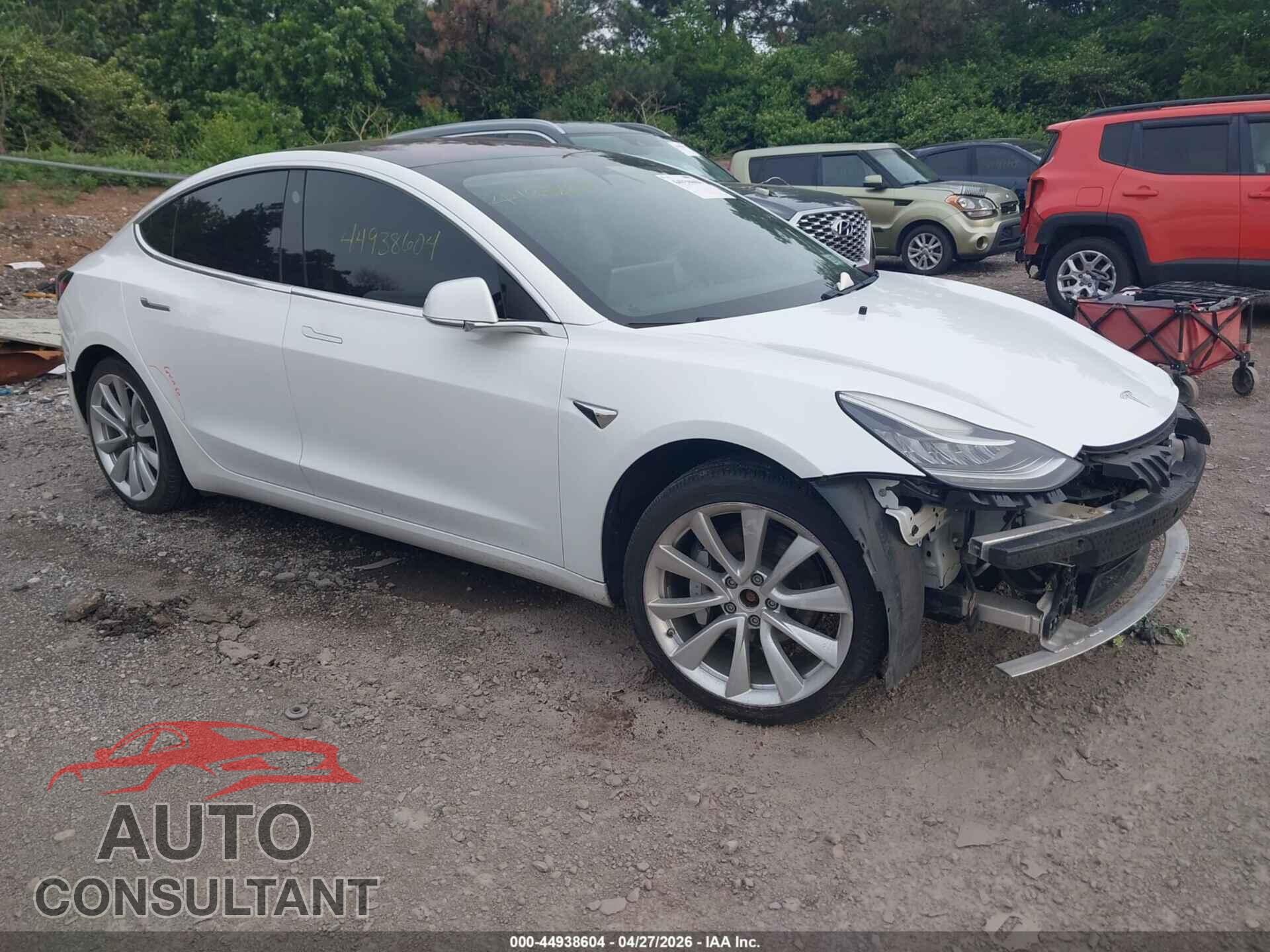 TESLA MODEL 3 2018 - 5YJ3E1EB3JF067547