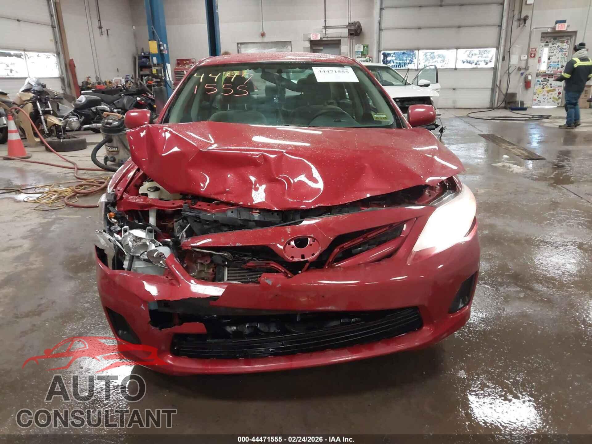 TOYOTA COROLLA 2011 - 2T1BU4EE3BC688710