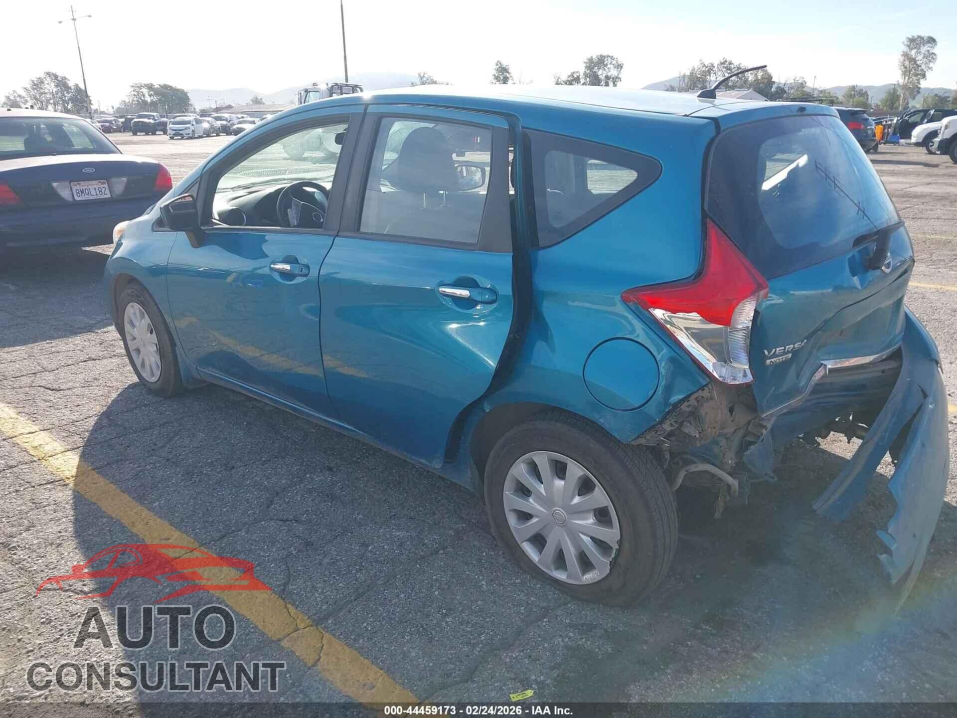NISSAN VERSA NOTE 2015 - 3N1CE2CP1FL396599
