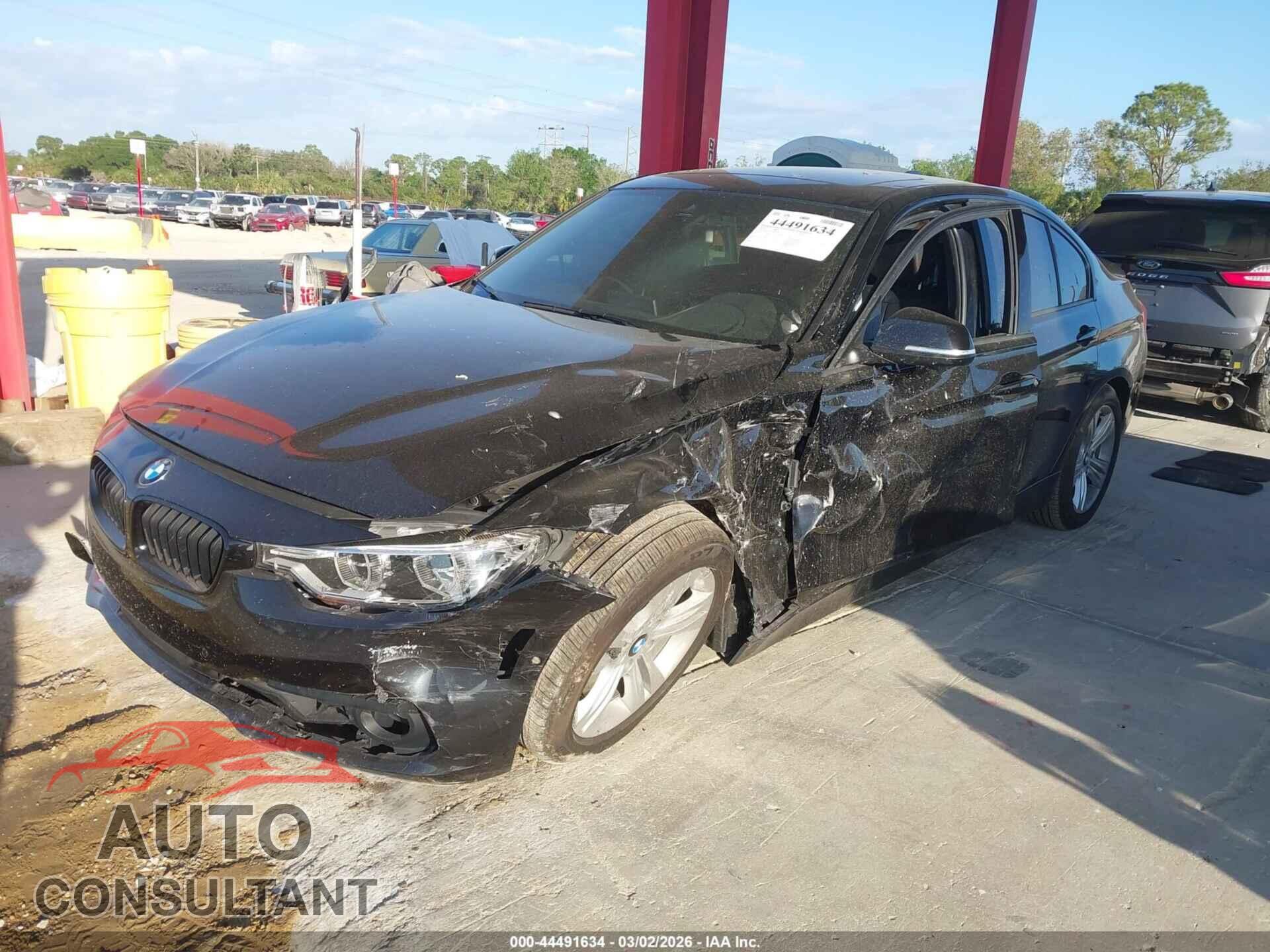 BMW 328I 2016 - WBA8E3G57GNU05919