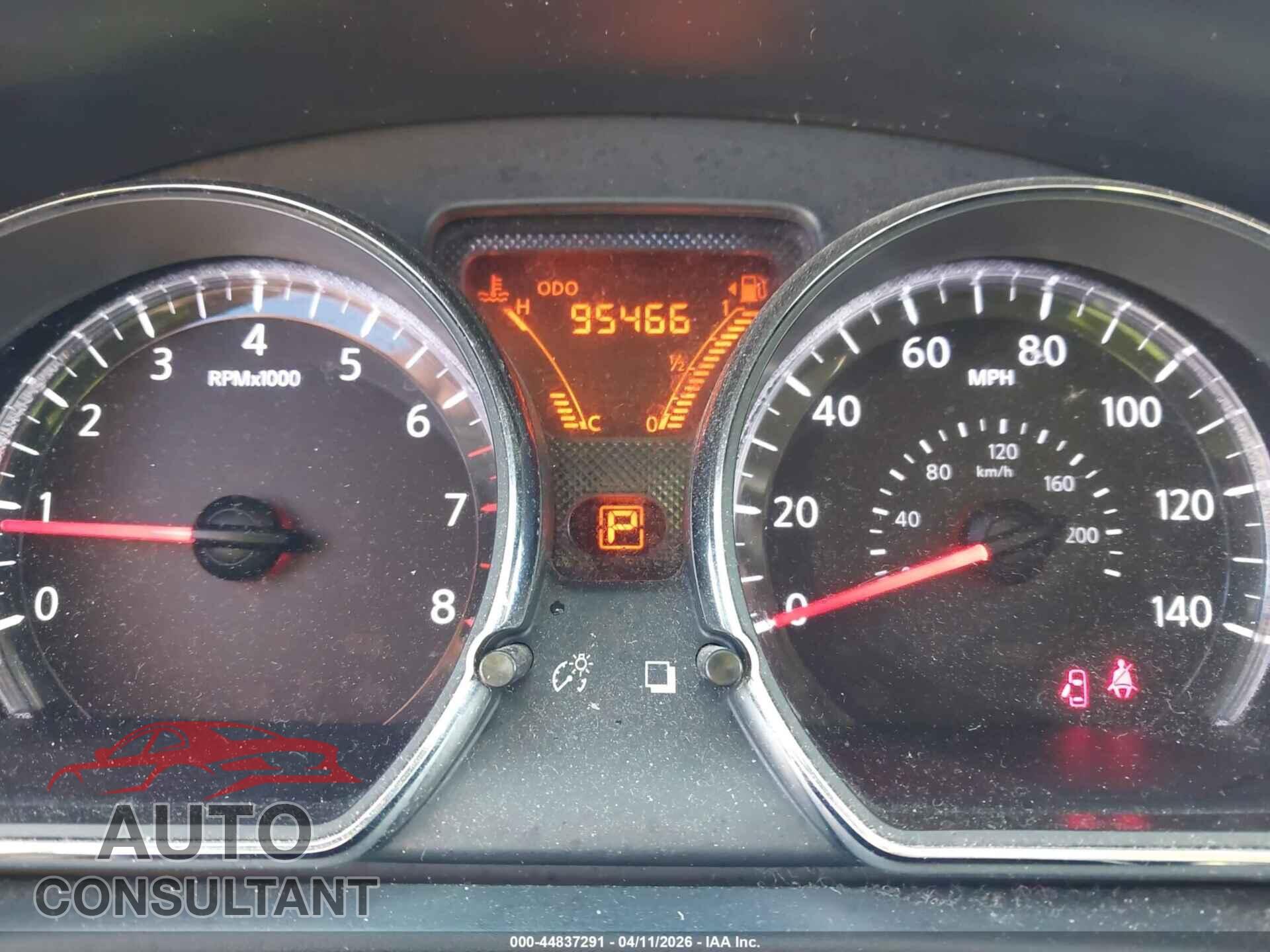 NISSAN VERSA NOTE 2015 - 3N1CE2CP3FL434625