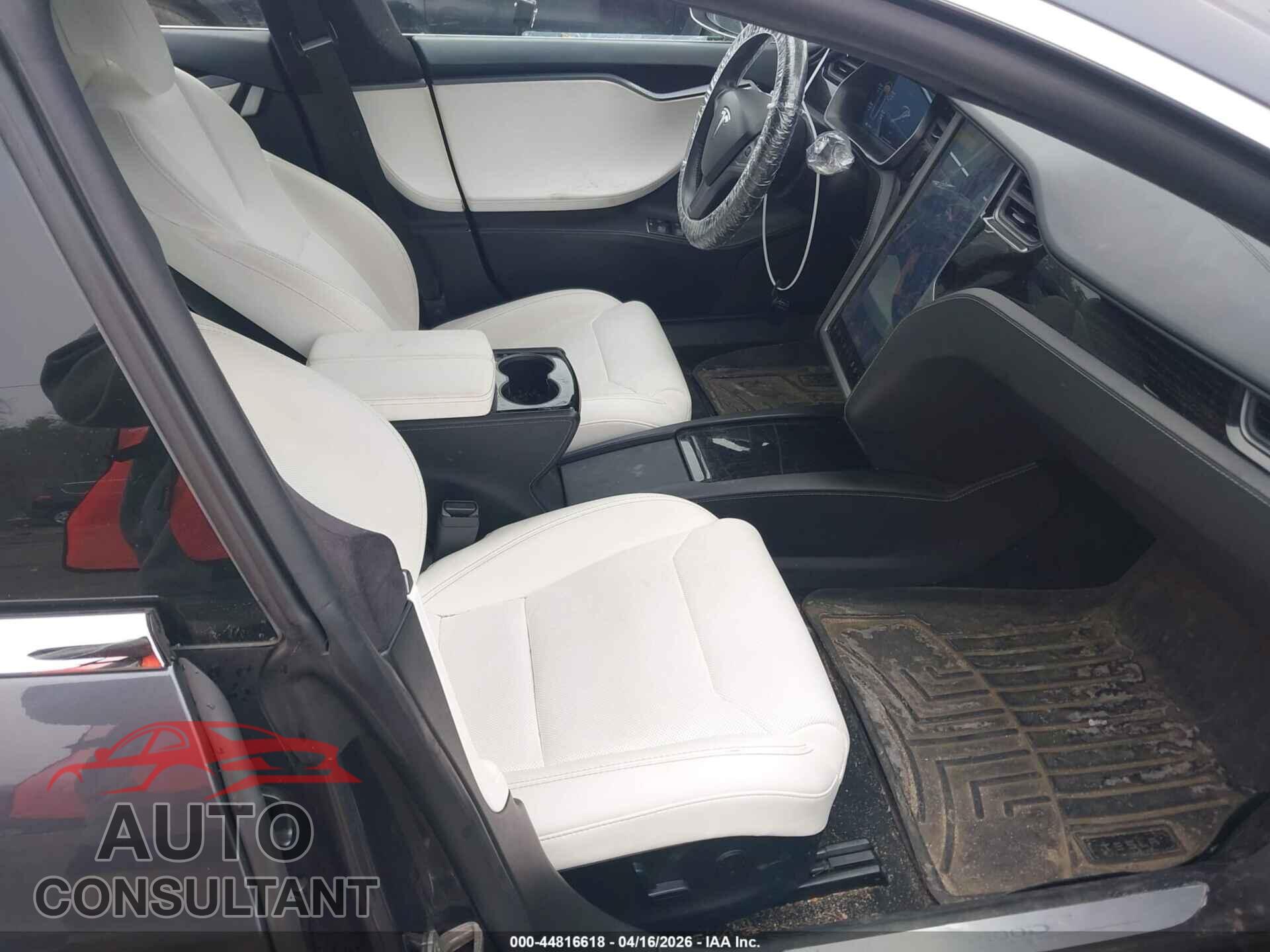 TESLA MODEL S 2018 - 5YJSA1E40JF293215