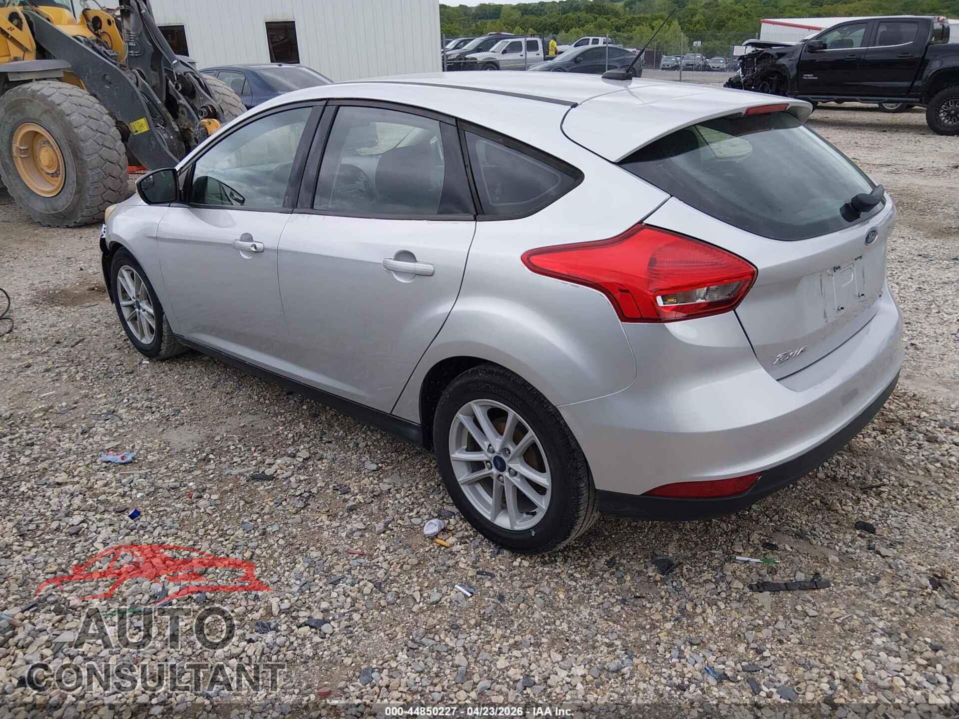 FORD FOCUS 2017 - 1FADP3K22HL232595
