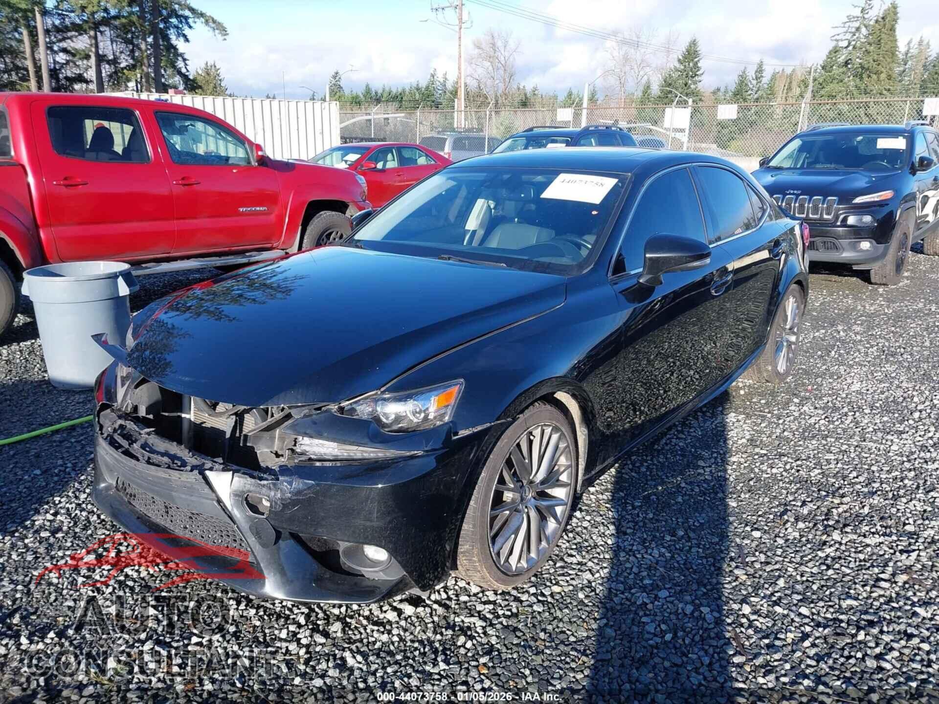 LEXUS IS 250 2015 - JTHCF1D20F5025553