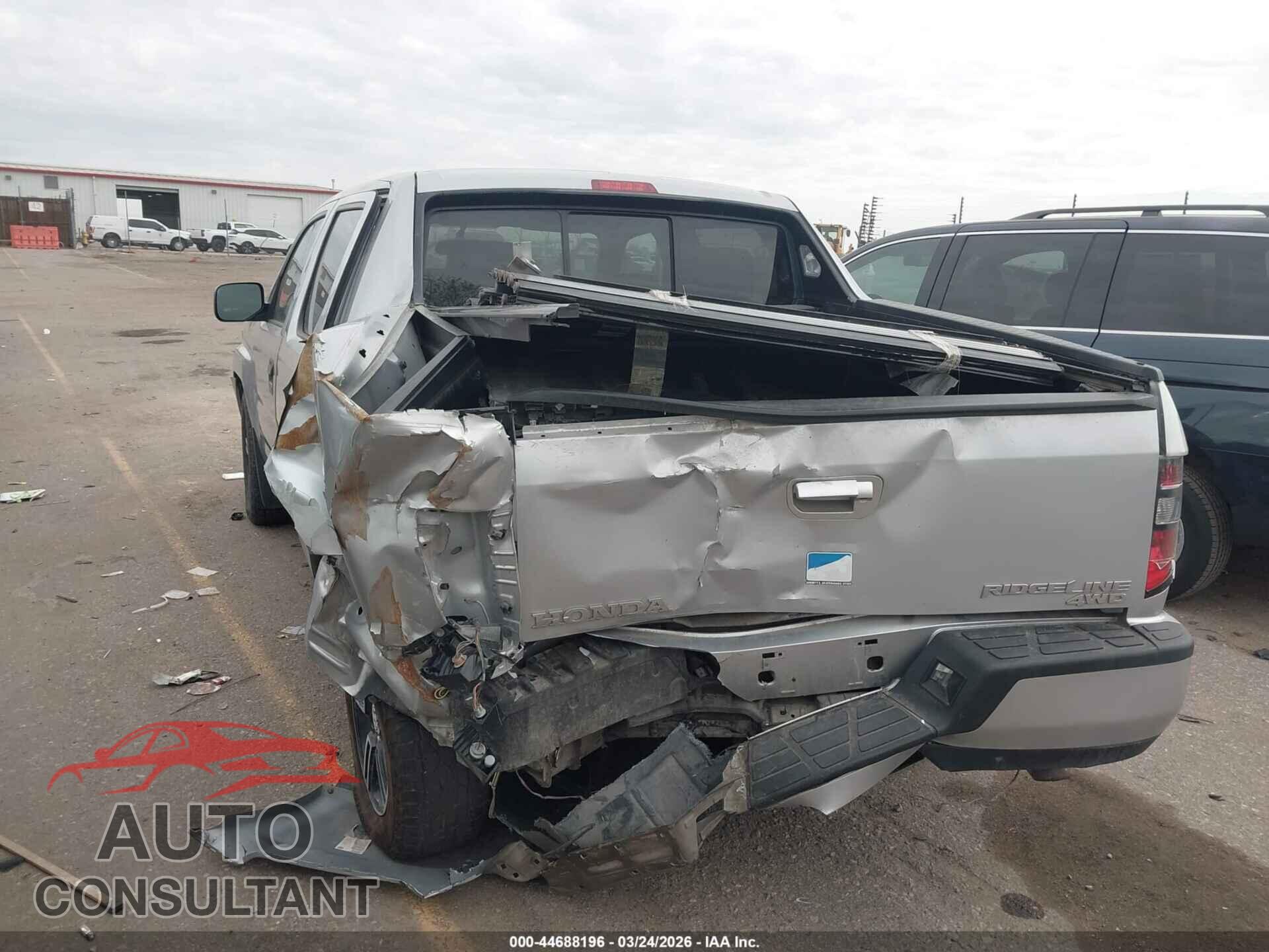 HONDA RIDGELINE 2014 - 5FPYK1F74EB011994