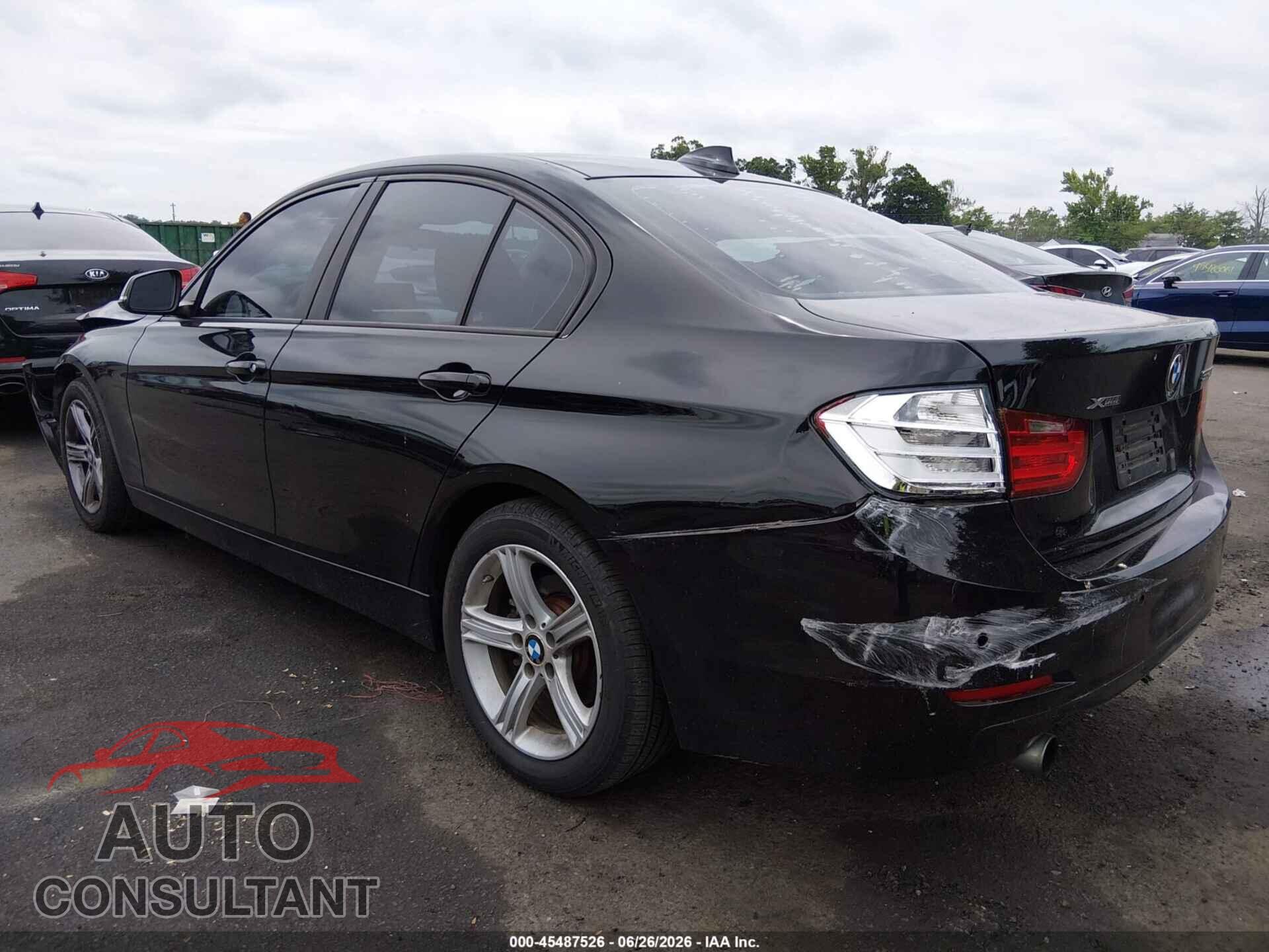 BMW 320I 2014 - WBA3C3C50EPV90175