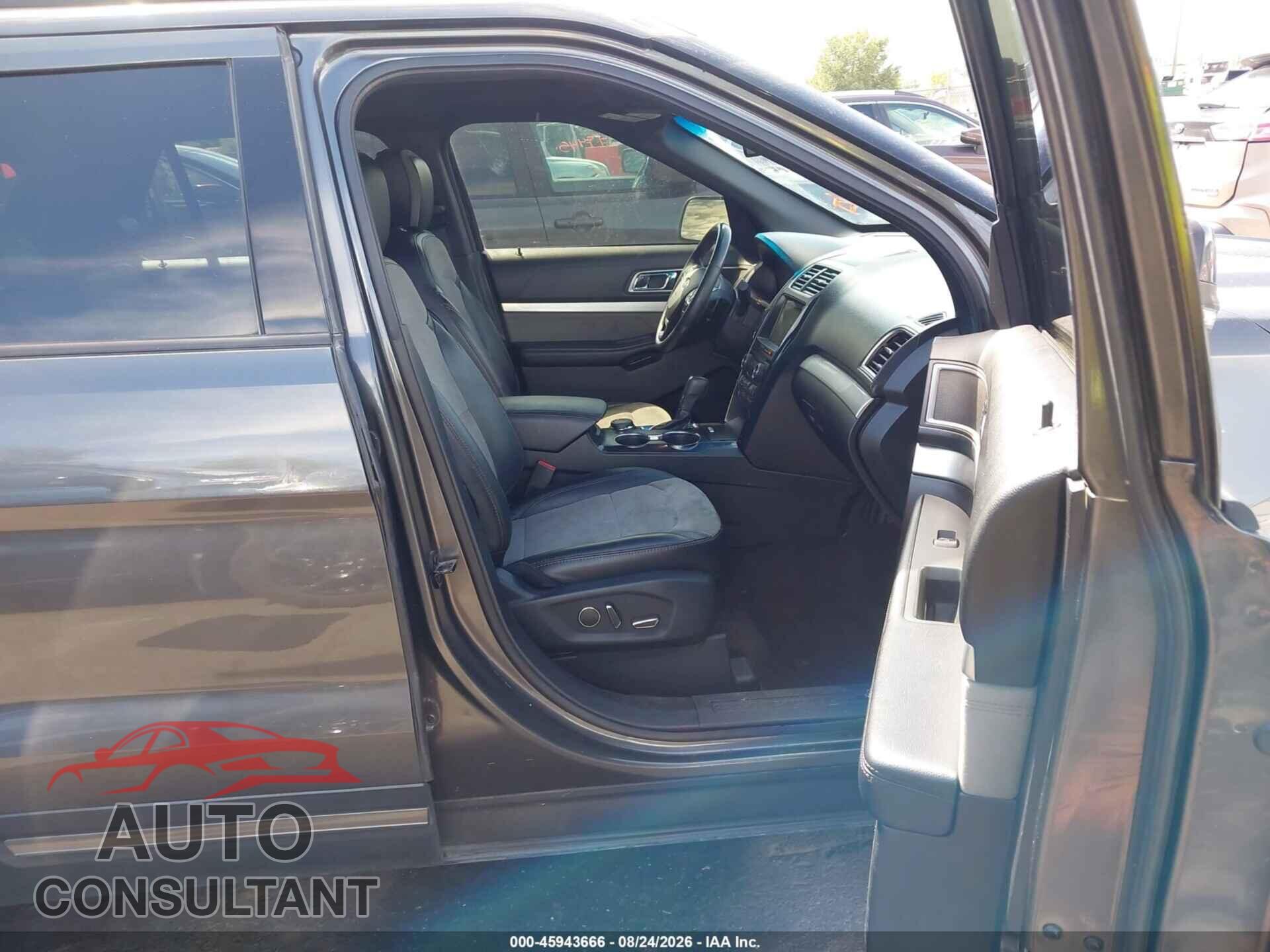 FORD EXPLORER 2017 - 1FM5K8D83HGD13184