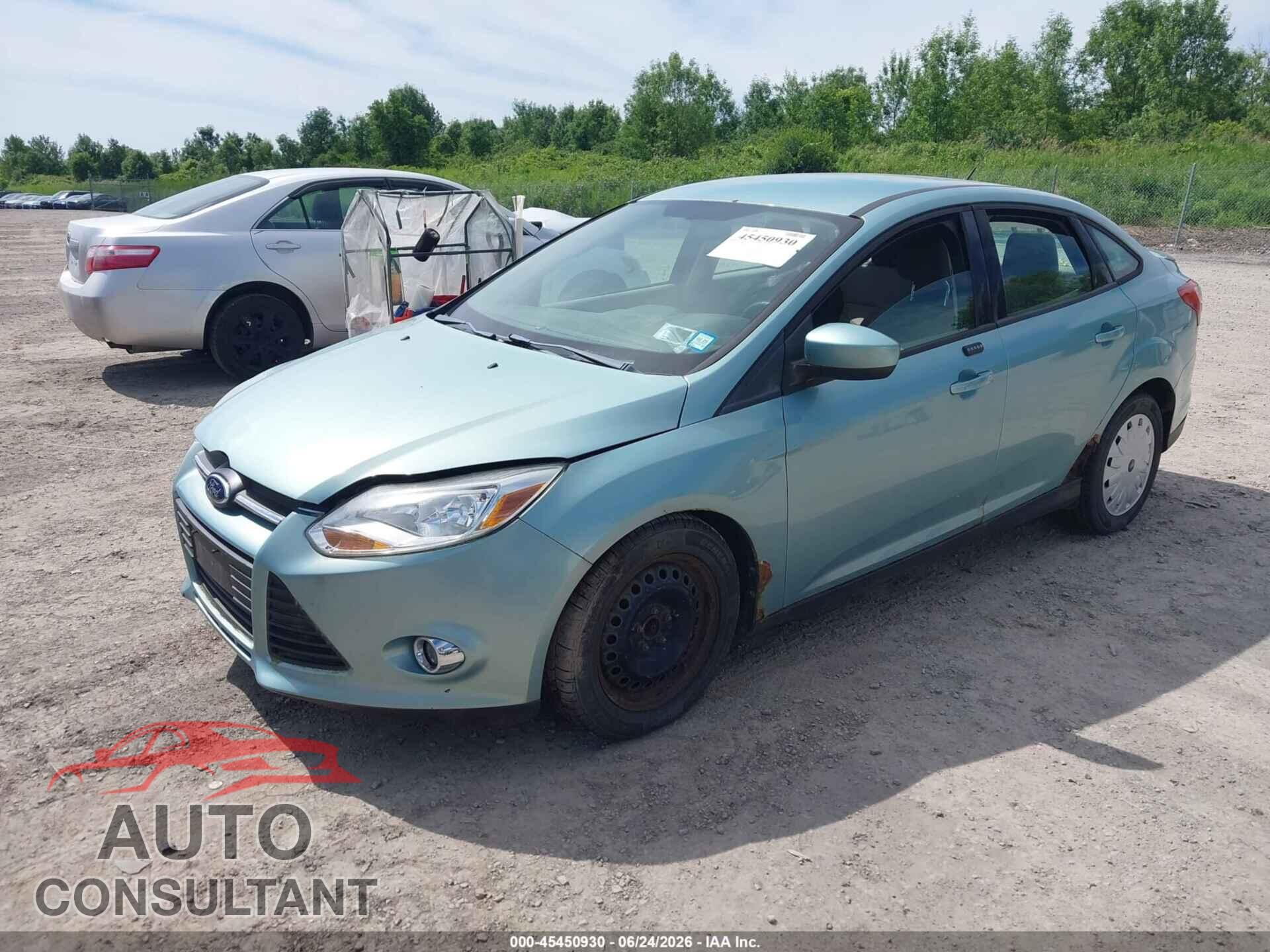 FORD FOCUS 2012 - 1FAHP3F22CL352076