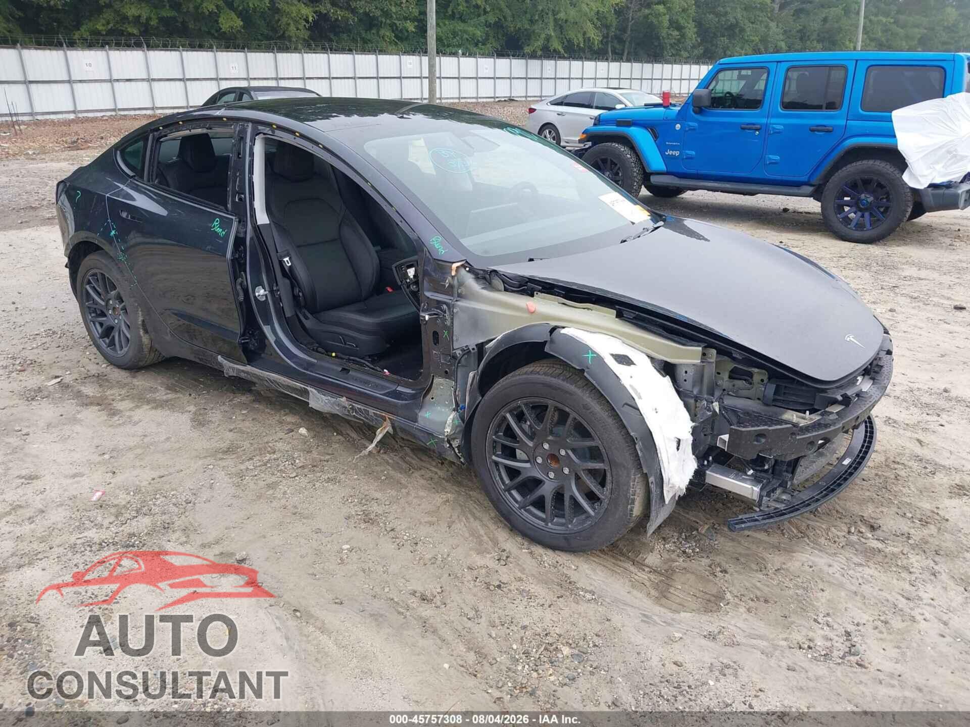 TESLA MODEL 3 2024 - 5YJ3E1EA3RF865744
