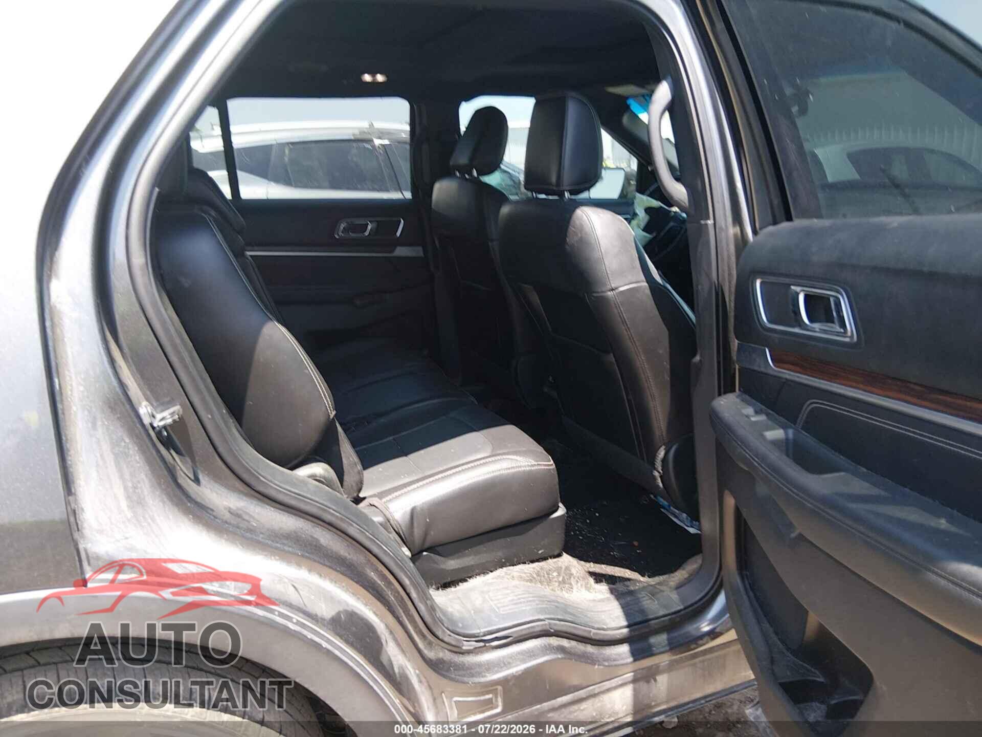 FORD EXPLORER 2018 - 1FM5K7F84JGB57864