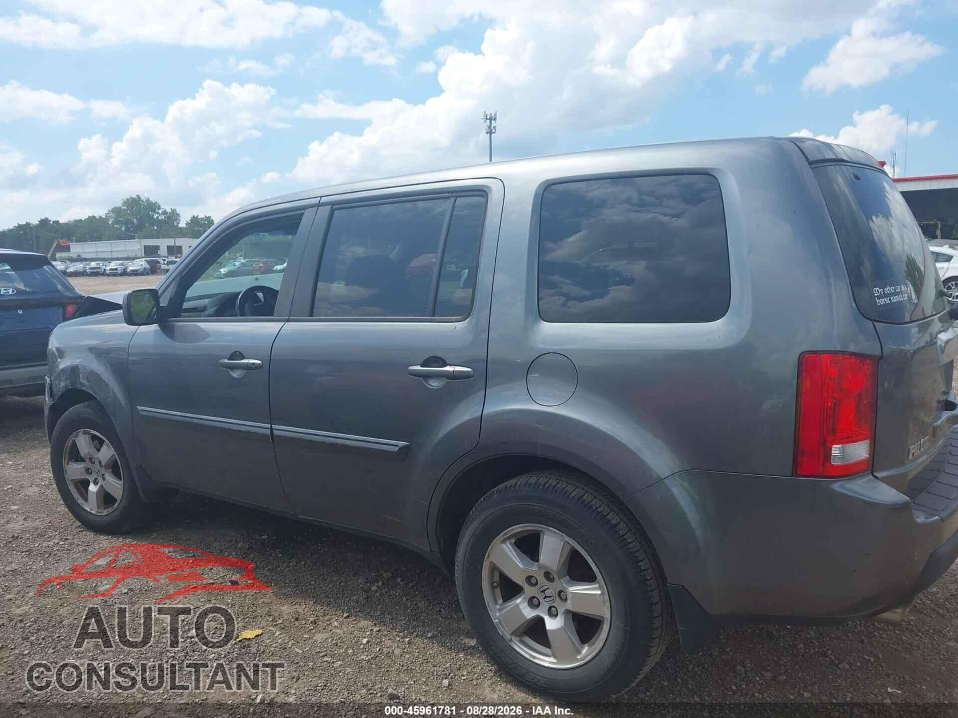 HONDA PILOT 2011 - 5FNYF4H64BB089559
