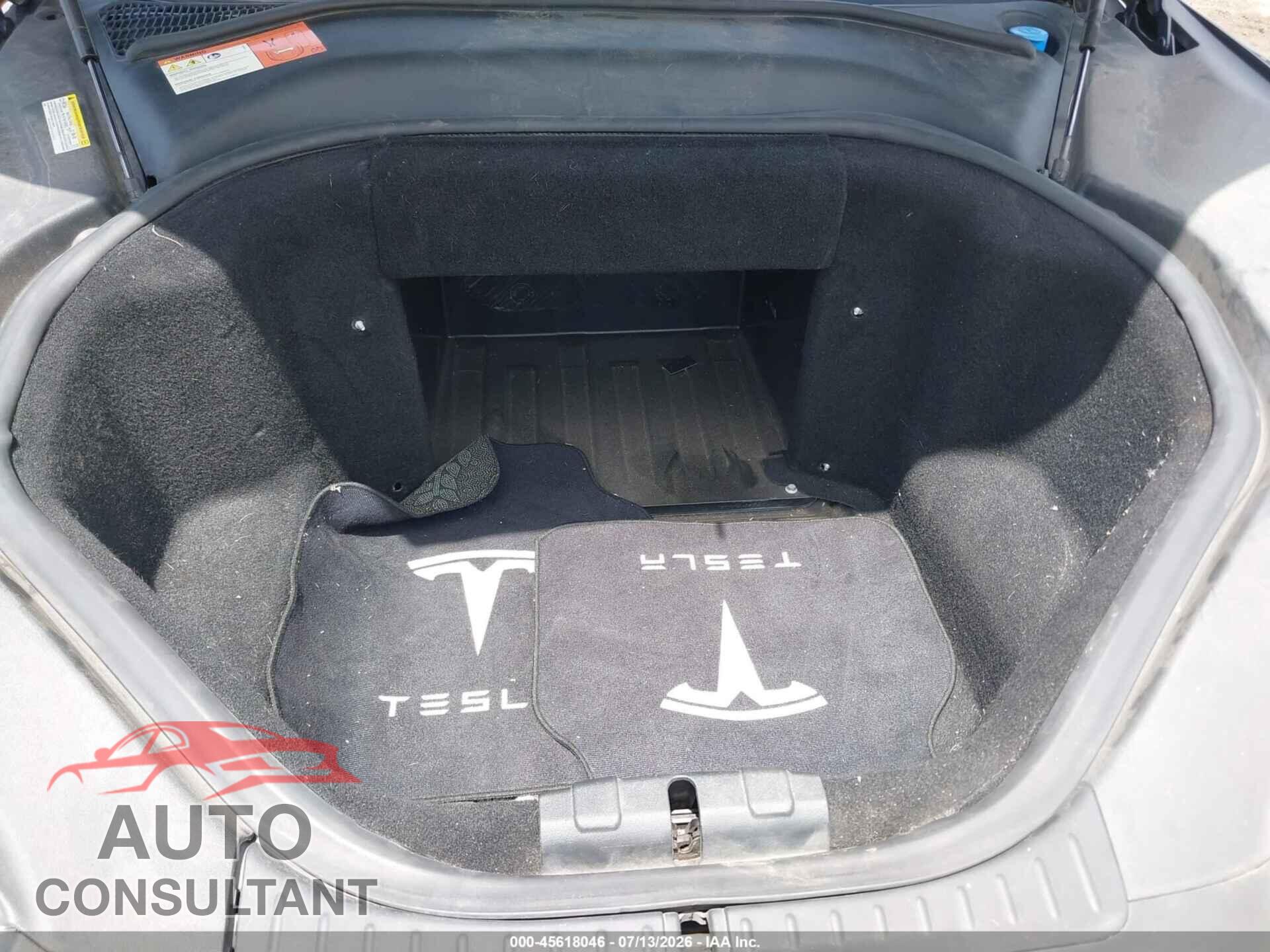 TESLA MODEL S 2014 - 5YJSA1S10EFP56681