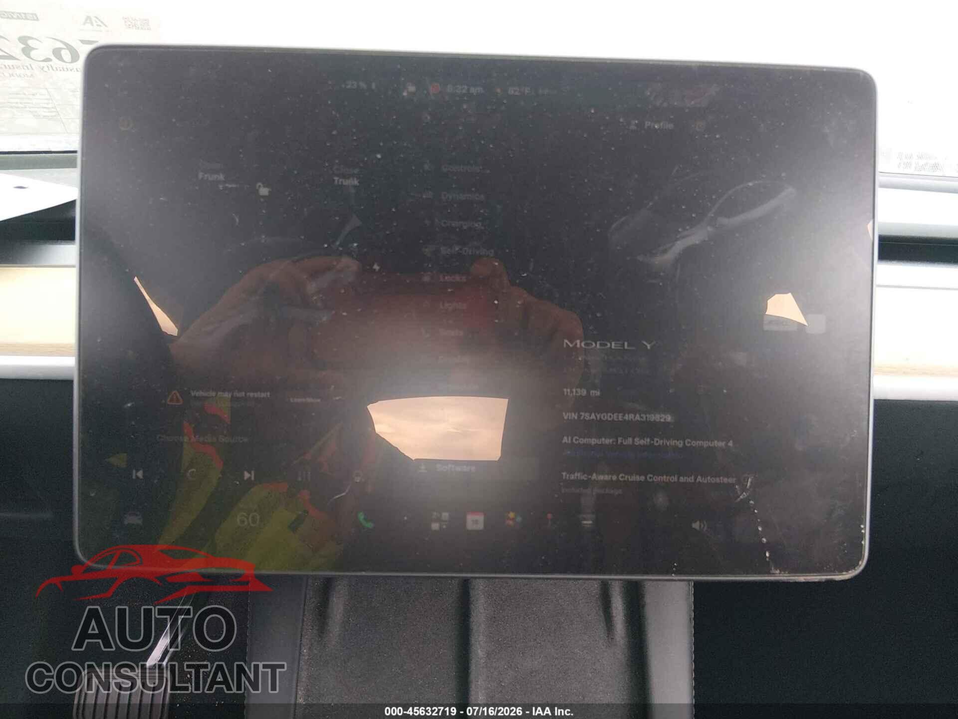 TESLA MODEL Y 2024 - 7SAYGDEE4RA319829