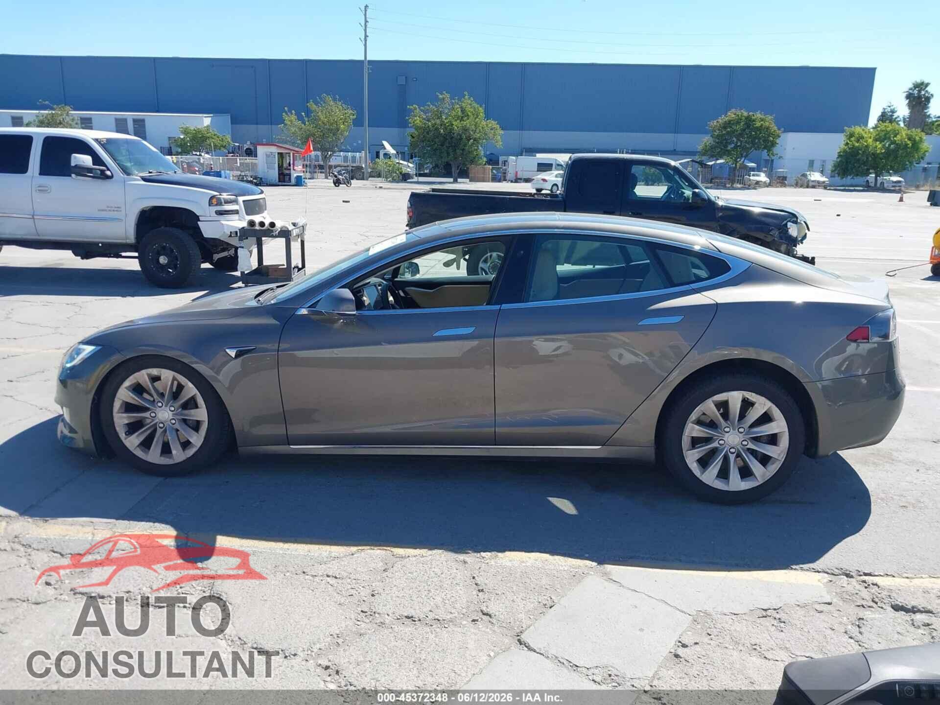TESLA MODEL S 2016 - 5YJSA1E2XGF169363