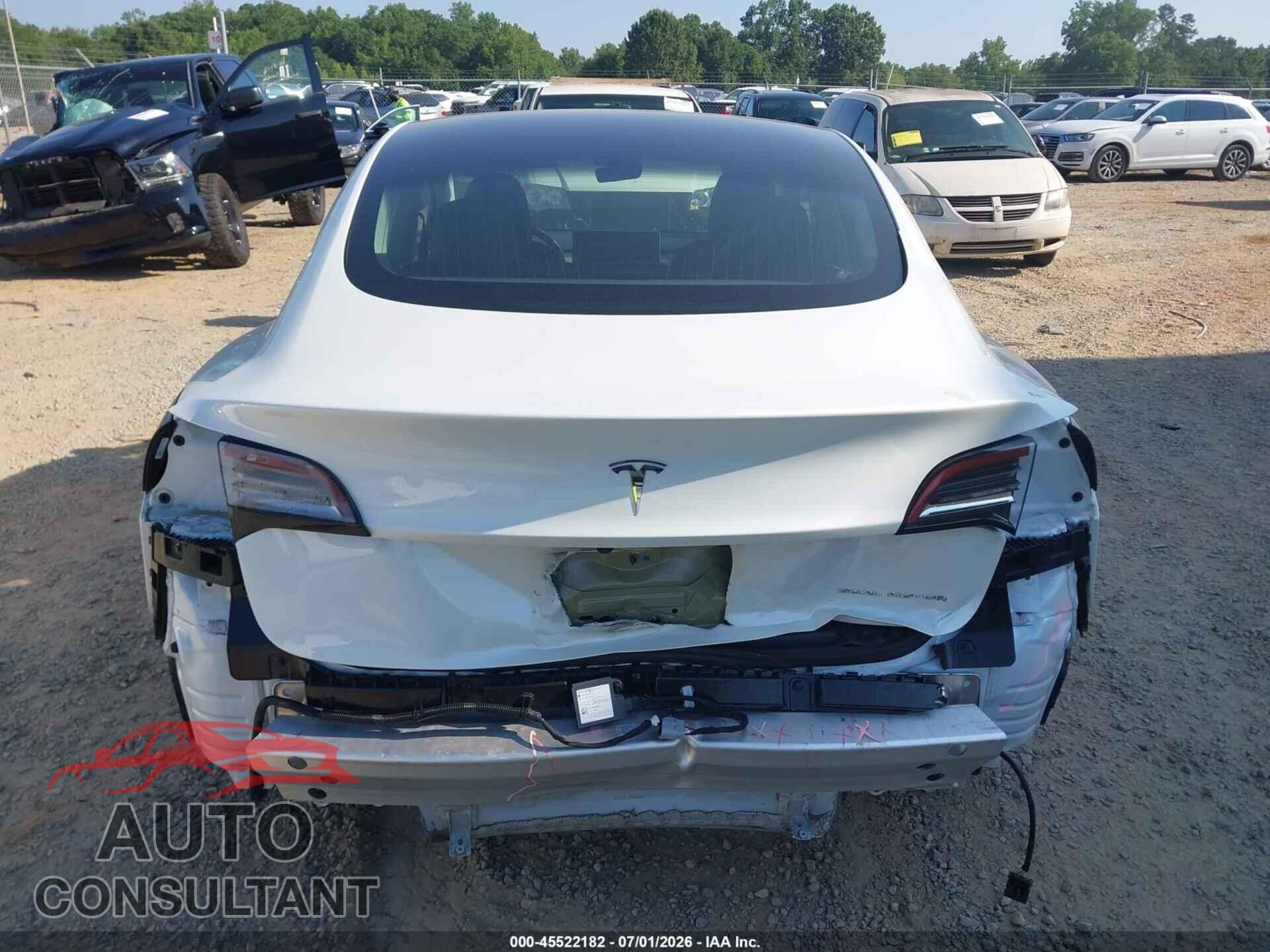 TESLA MODEL 3 2020 - 5YJ3E1EB3LF807732