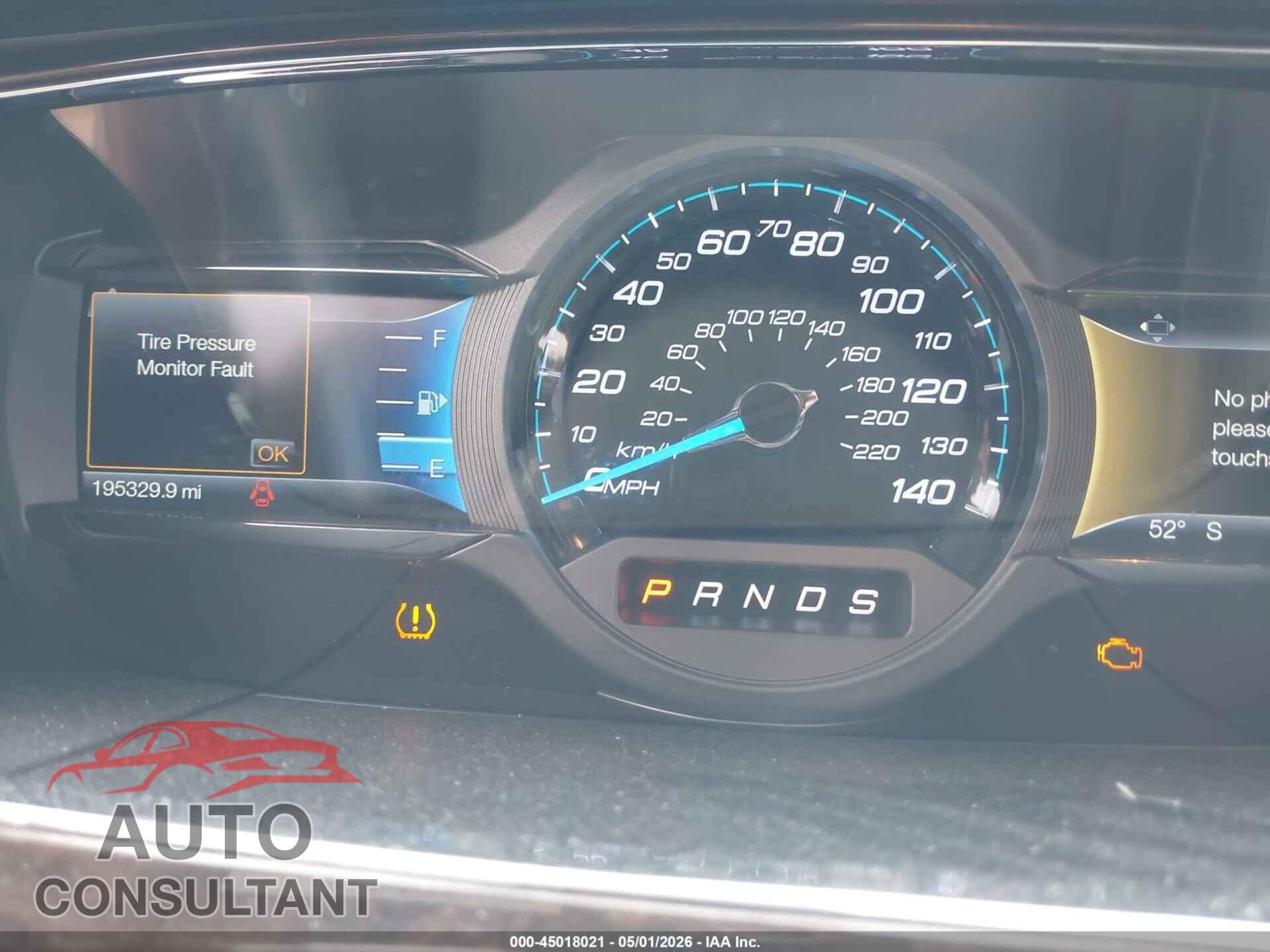FORD TAURUS 2017 - 1FAHP2F86HG117792