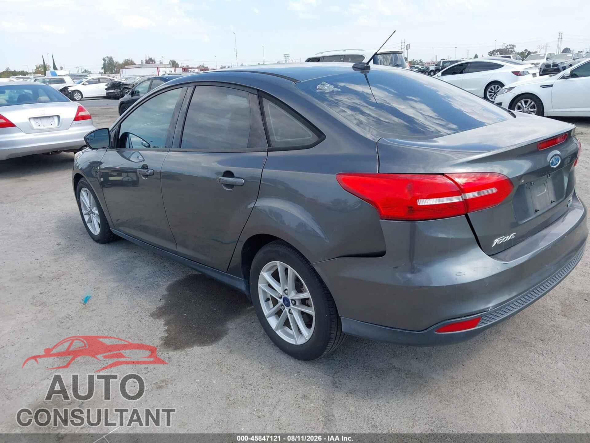 FORD FOCUS 2017 - 1FADP3FE7HL223122