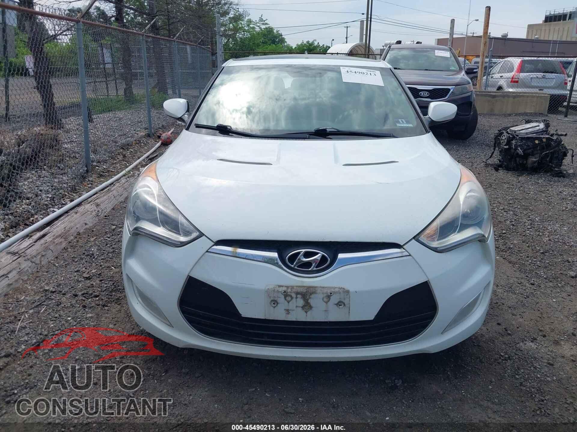 HYUNDAI VELOSTER 2013 - KMHTC6AD2DU141333