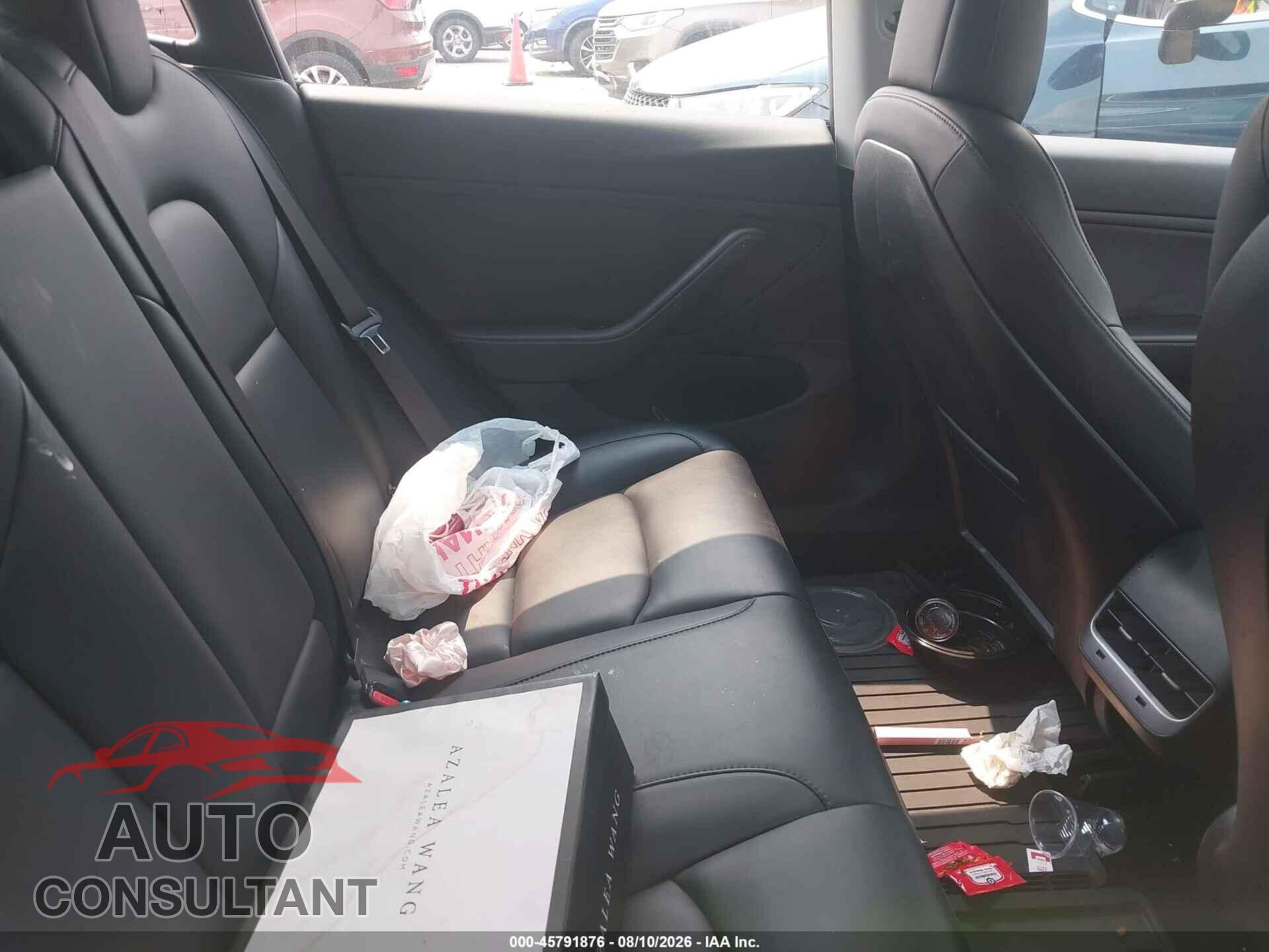 TESLA MODEL 3 2018 - 5YJ3E1EB5JF087377