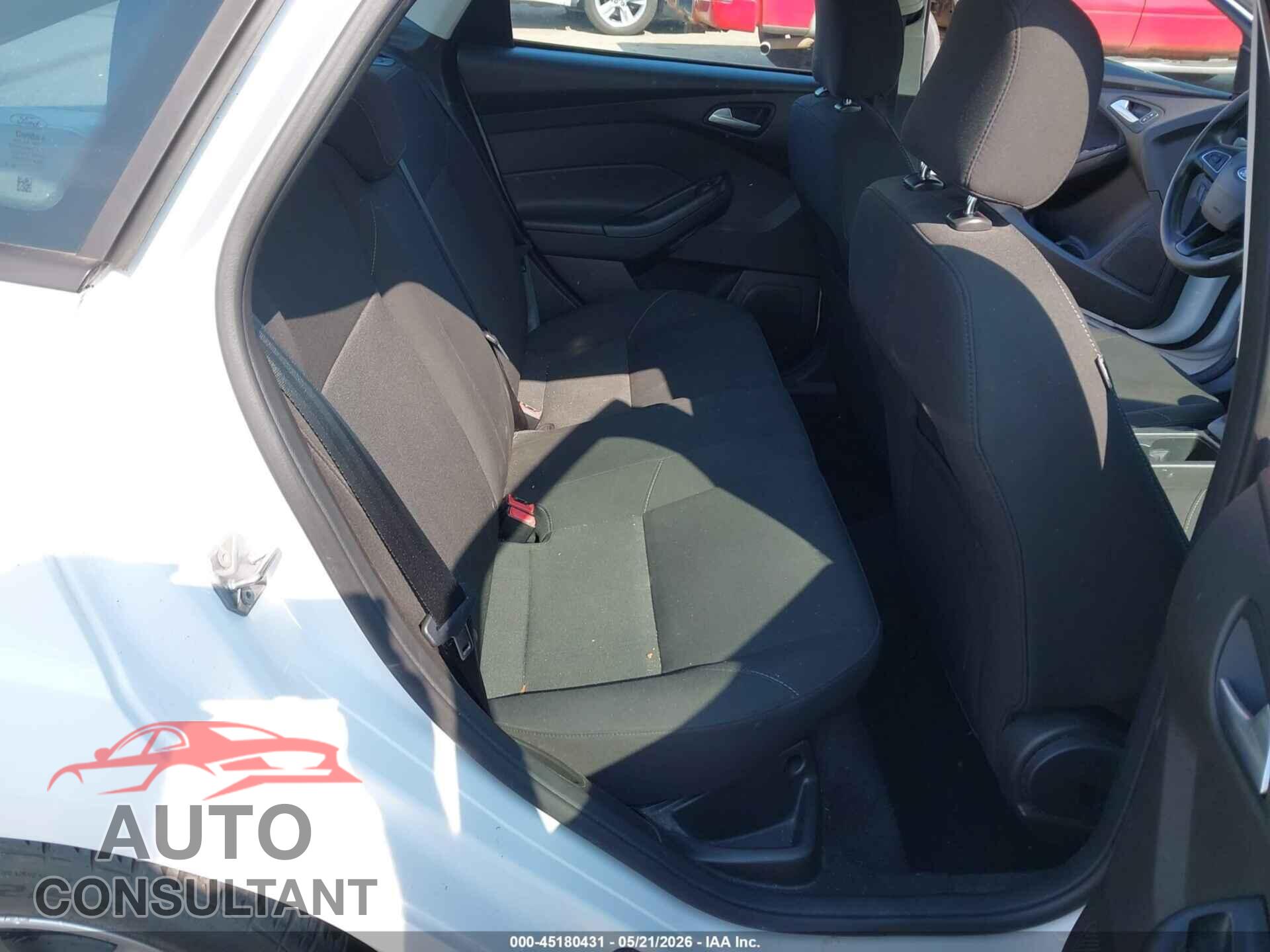 FORD FOCUS 2016 - 1FADP3F21GL250384