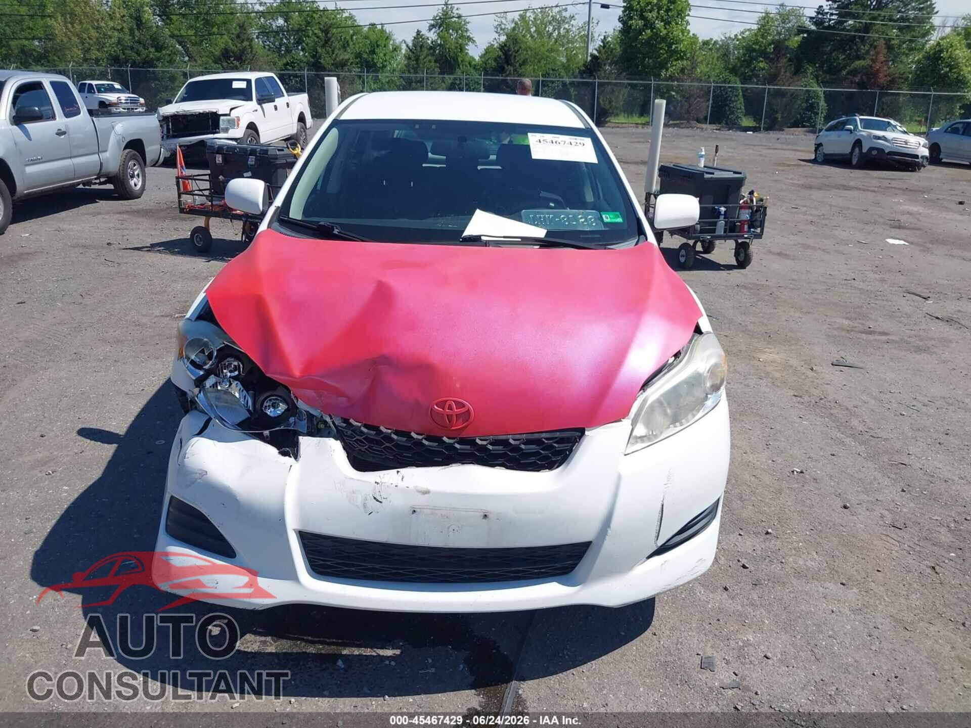 TOYOTA MATRIX 2010 - 2T1KU4EE2AC262912