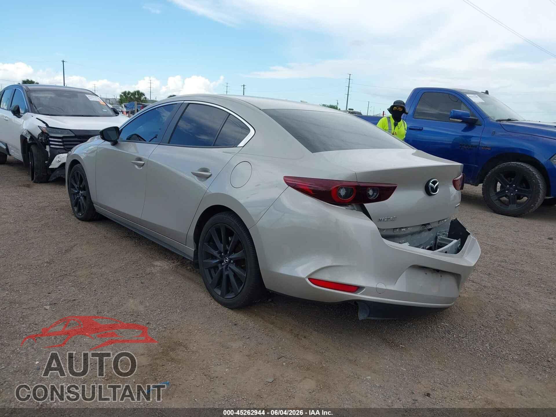 MAZDA MAZDA3 2024 - 3MZBPABM3RM433782