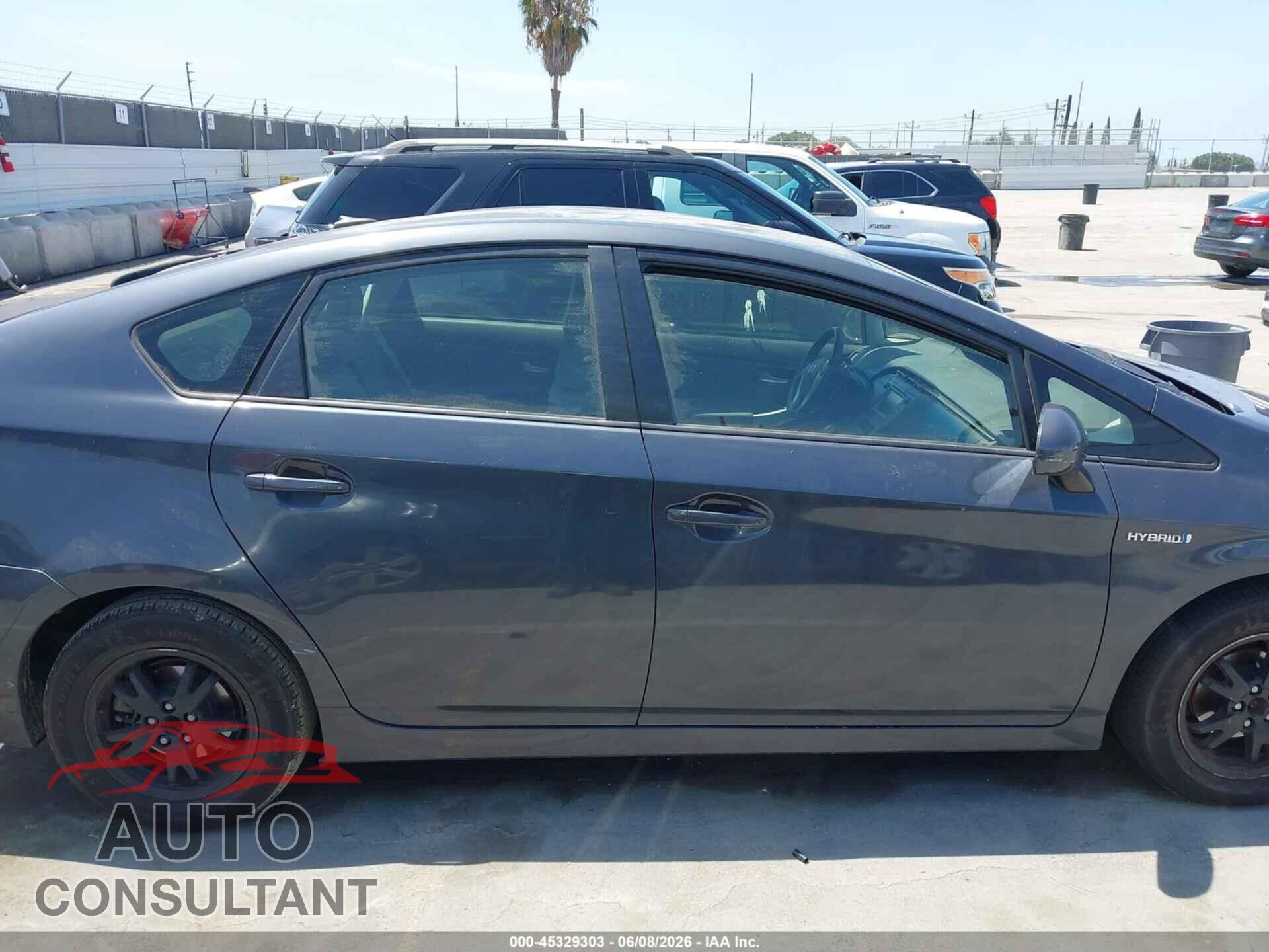 TOYOTA PRIUS 2014 - JTDKN3DU5E1754375