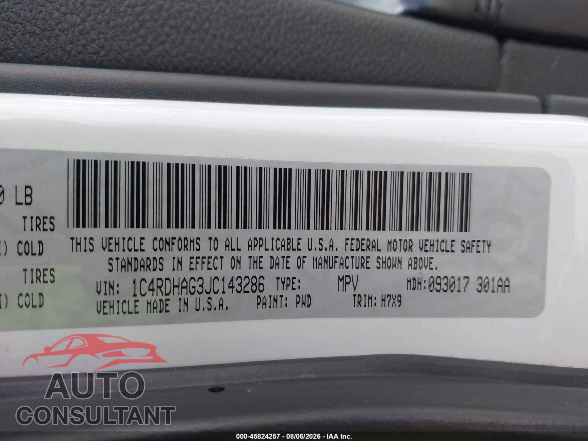 DODGE DURANGO 2018 - 1C4RDHAG3JC143286