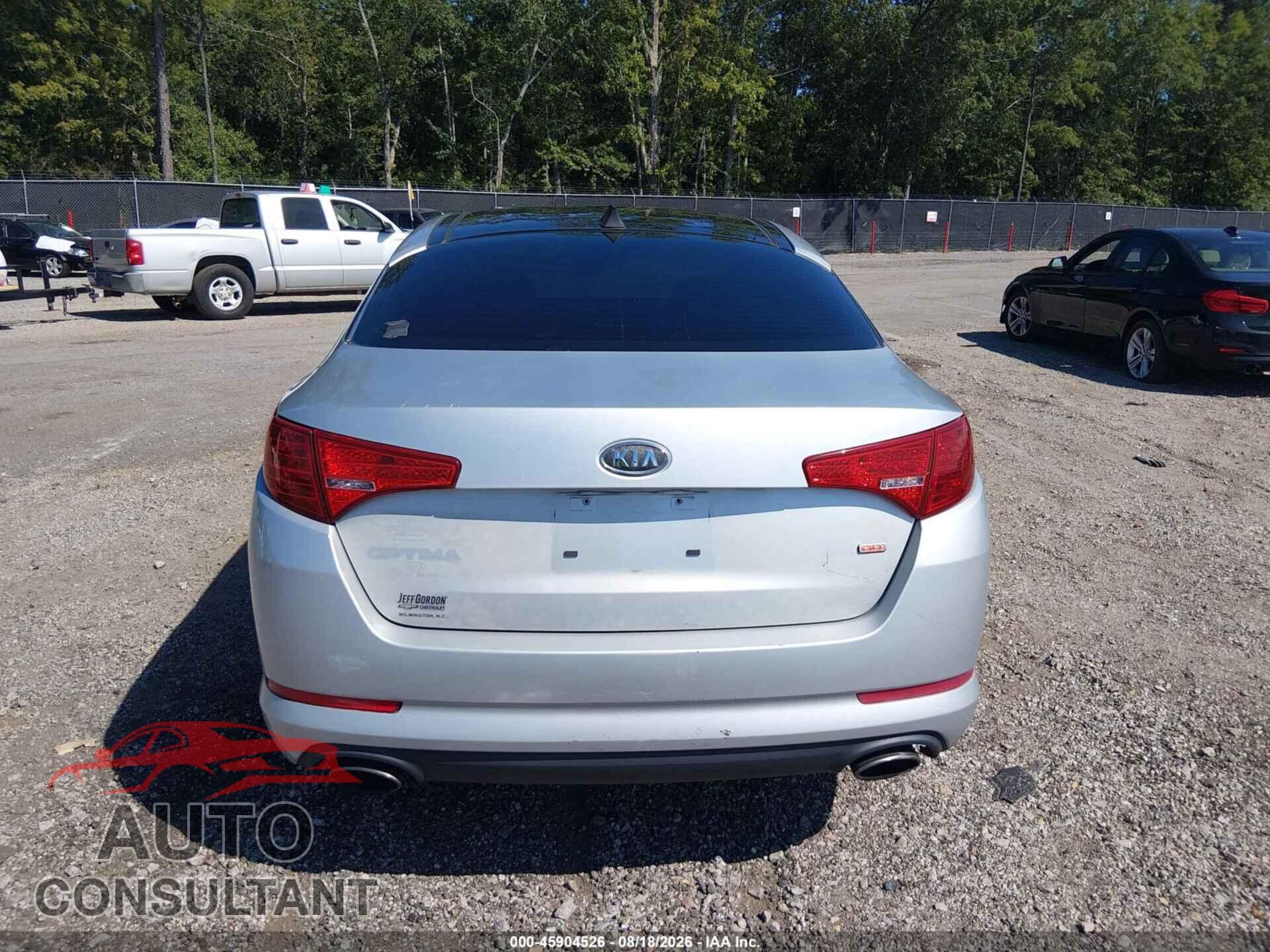 KIA OPTIMA 2011 - KNAGN4A70B5096587