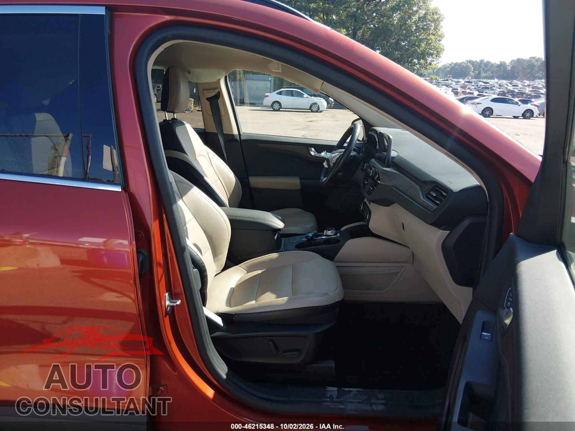 FORD ESCAPE 2020 - 1FMCU9J93LUA44666
