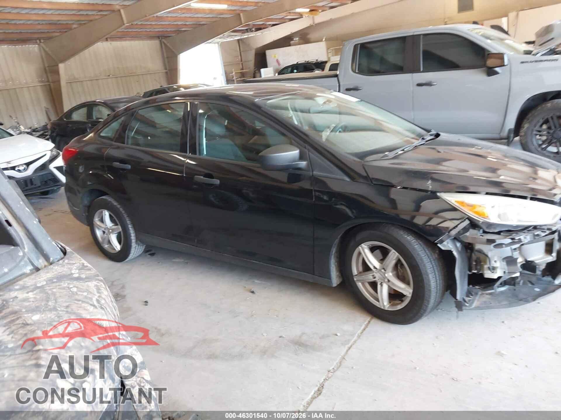 FORD FOCUS 2017 - 1FADP3E24HL330930