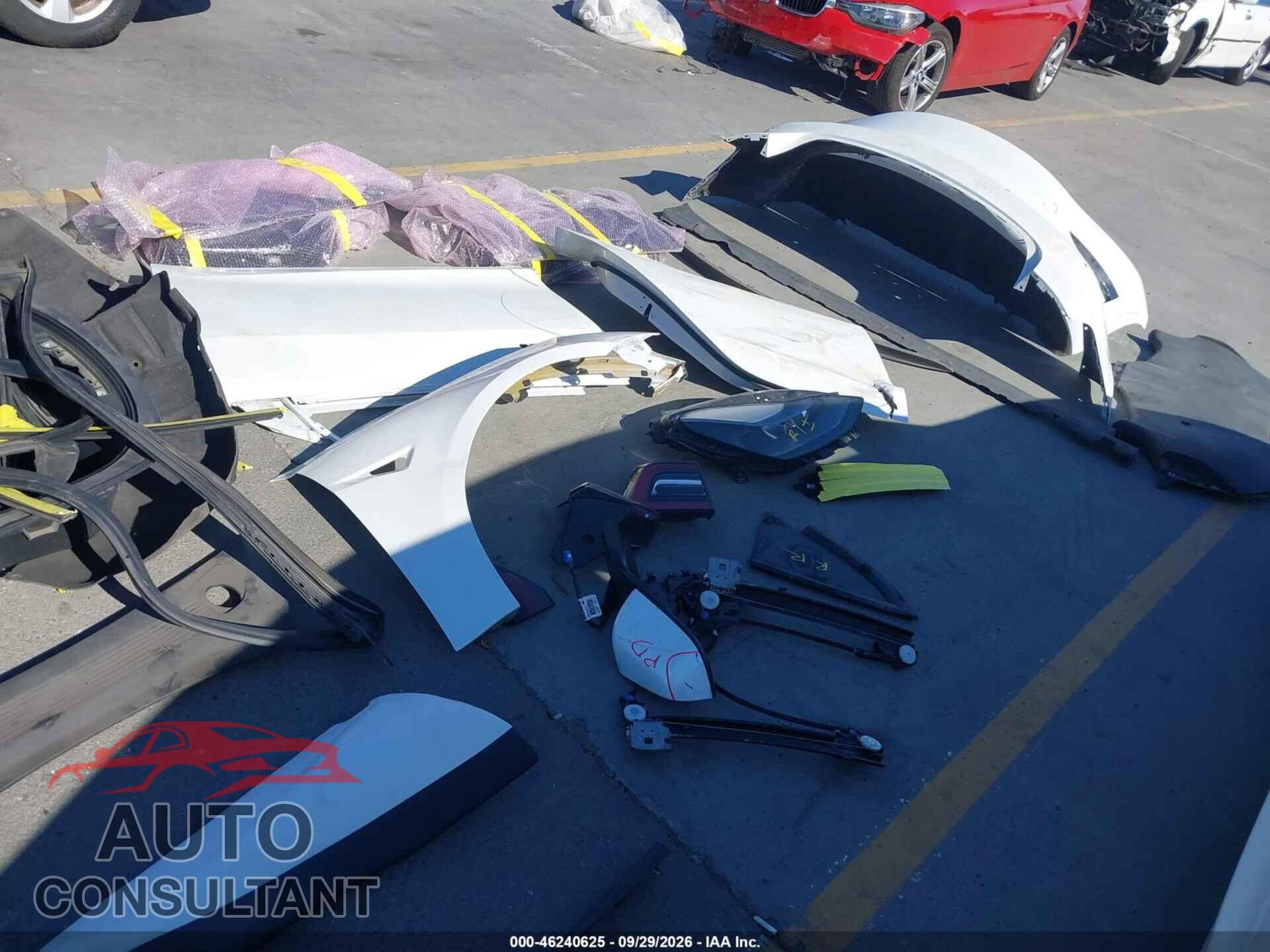 TESLA MODEL 3 2021 - 5YJ3E1EA2MF018352