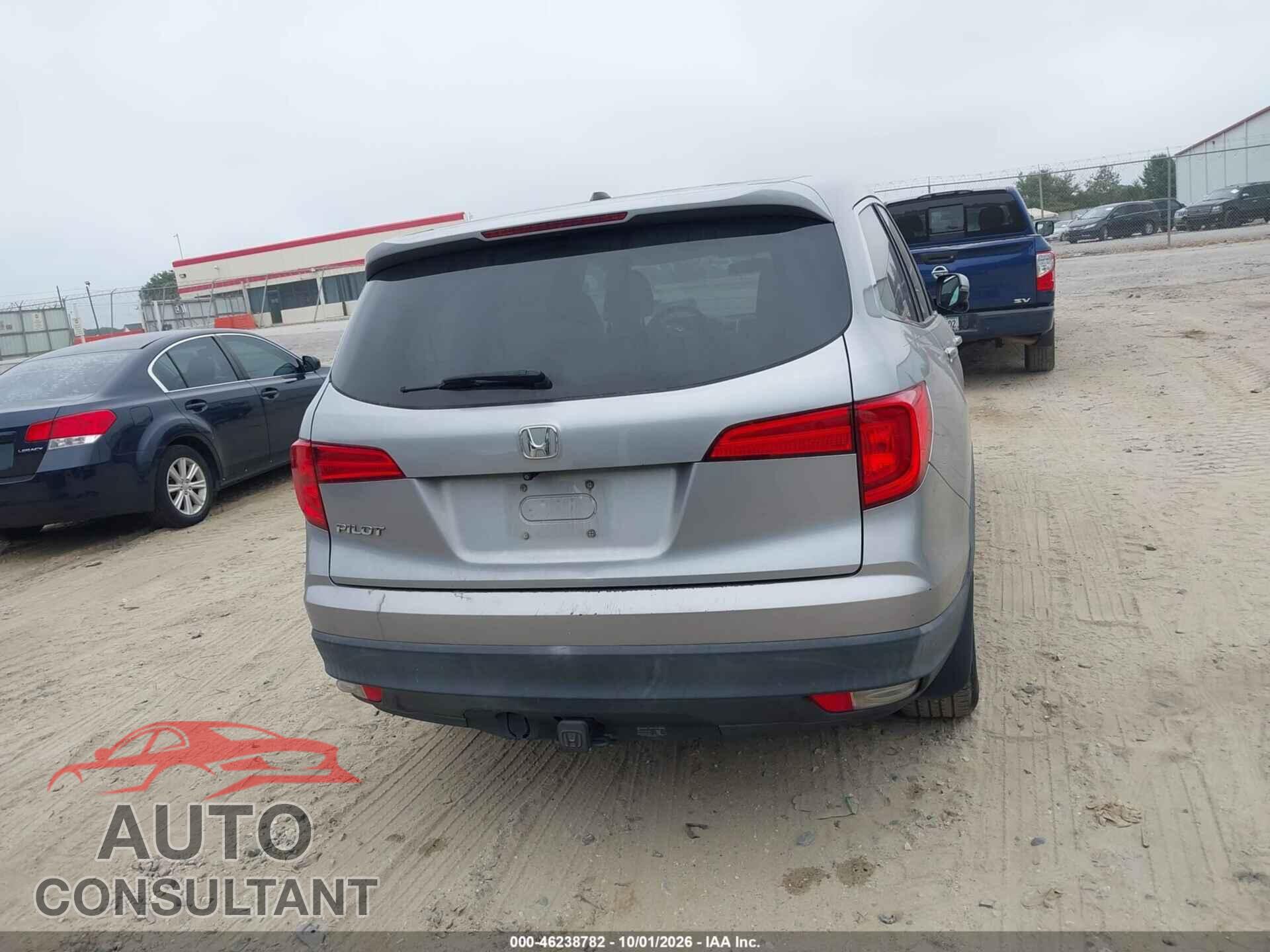 HONDA PILOT 2017 - 5FNYF5H36HB014236